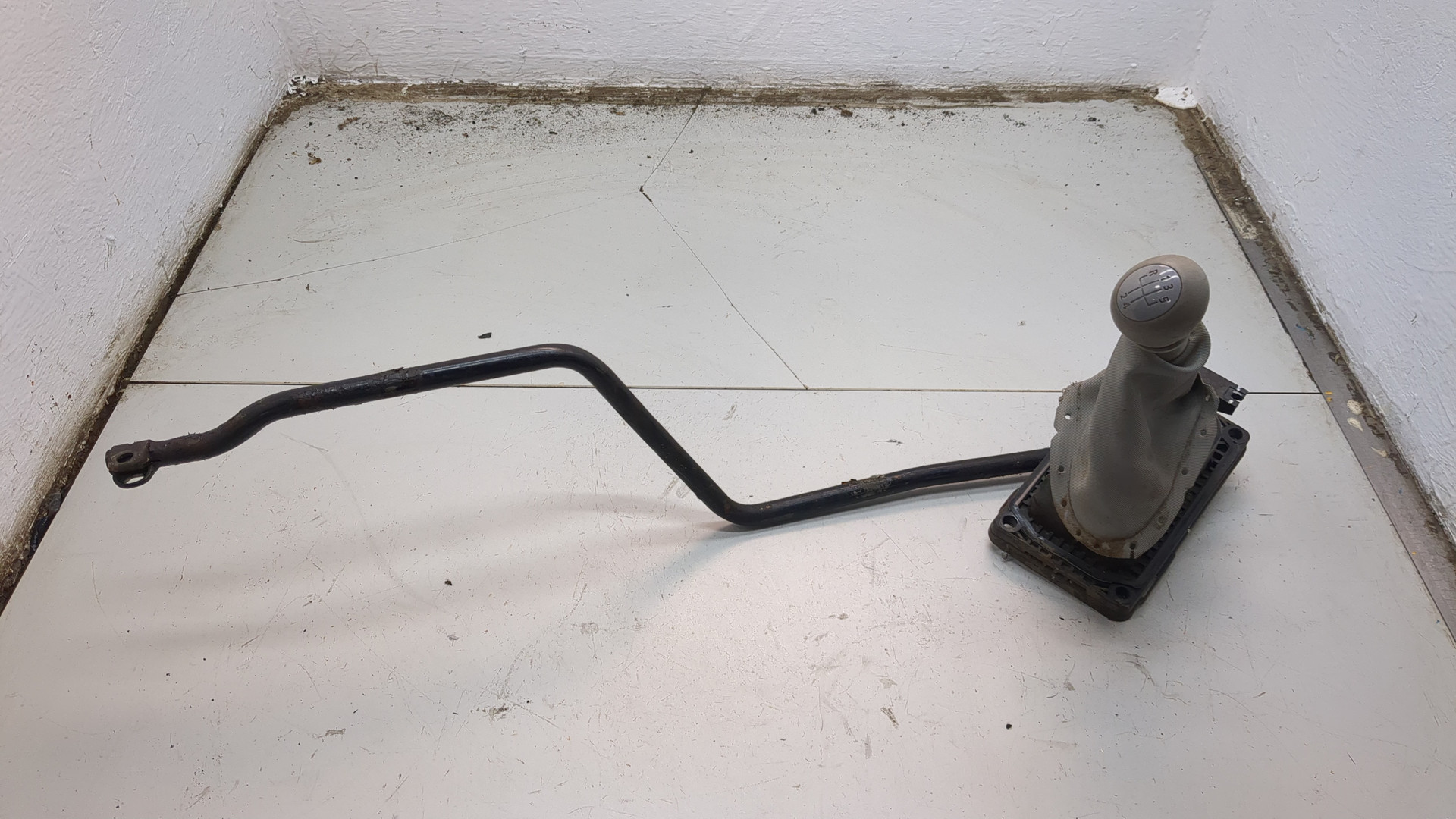 Кулиса МКПП / АКПП