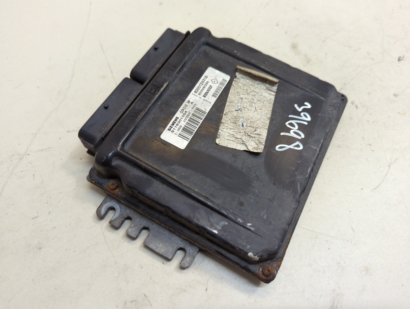 Блок управления двигателем