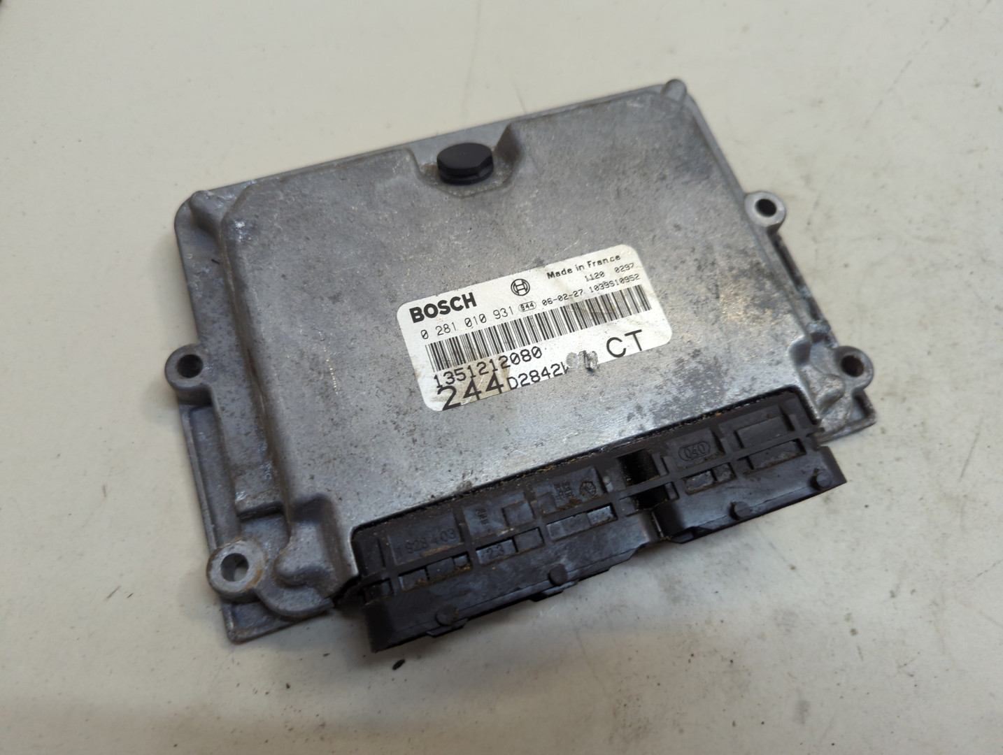 Блок управления двигателем