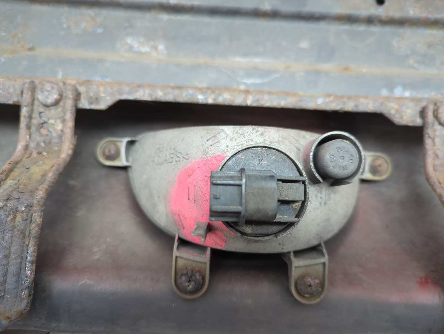 Бампер задний