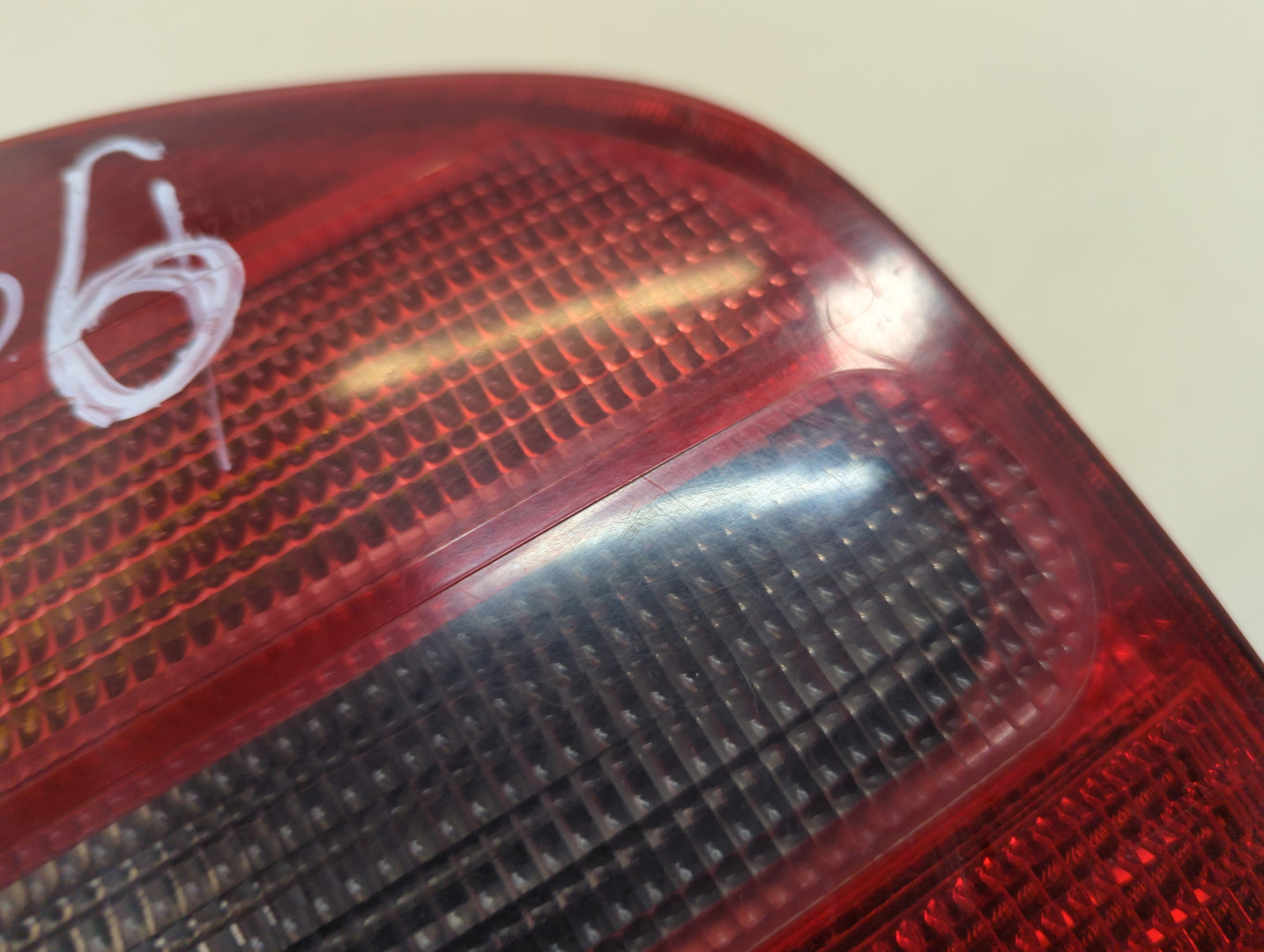 Фонарь задний левый