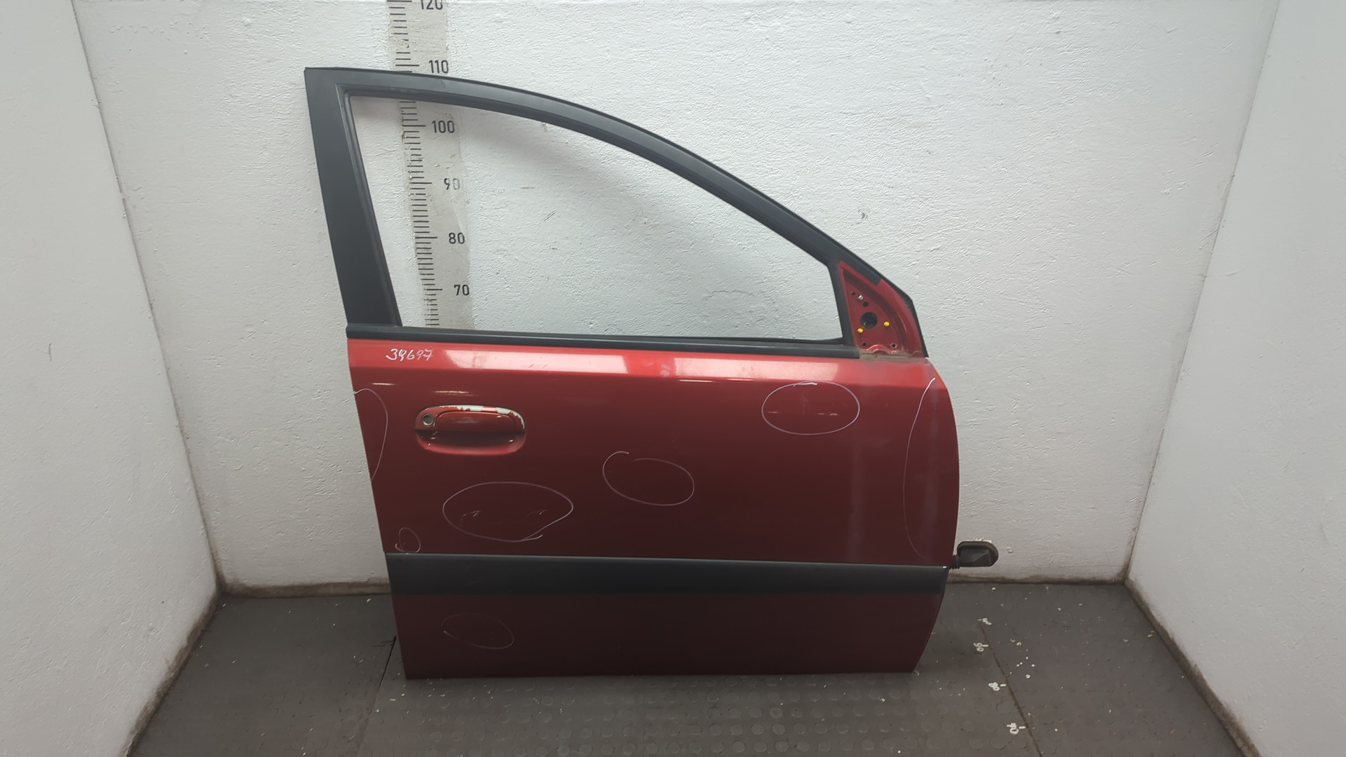 Дверь передняя правая