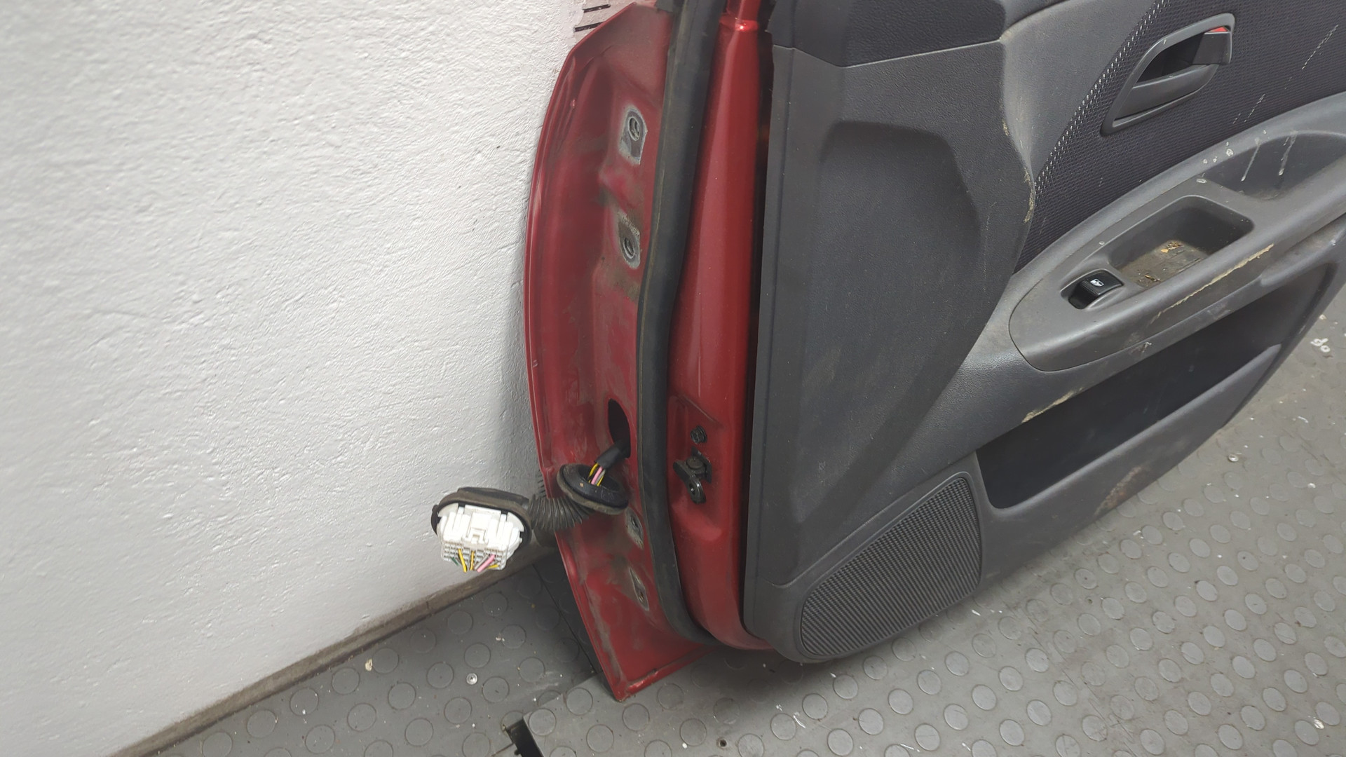 Дверь передняя правая