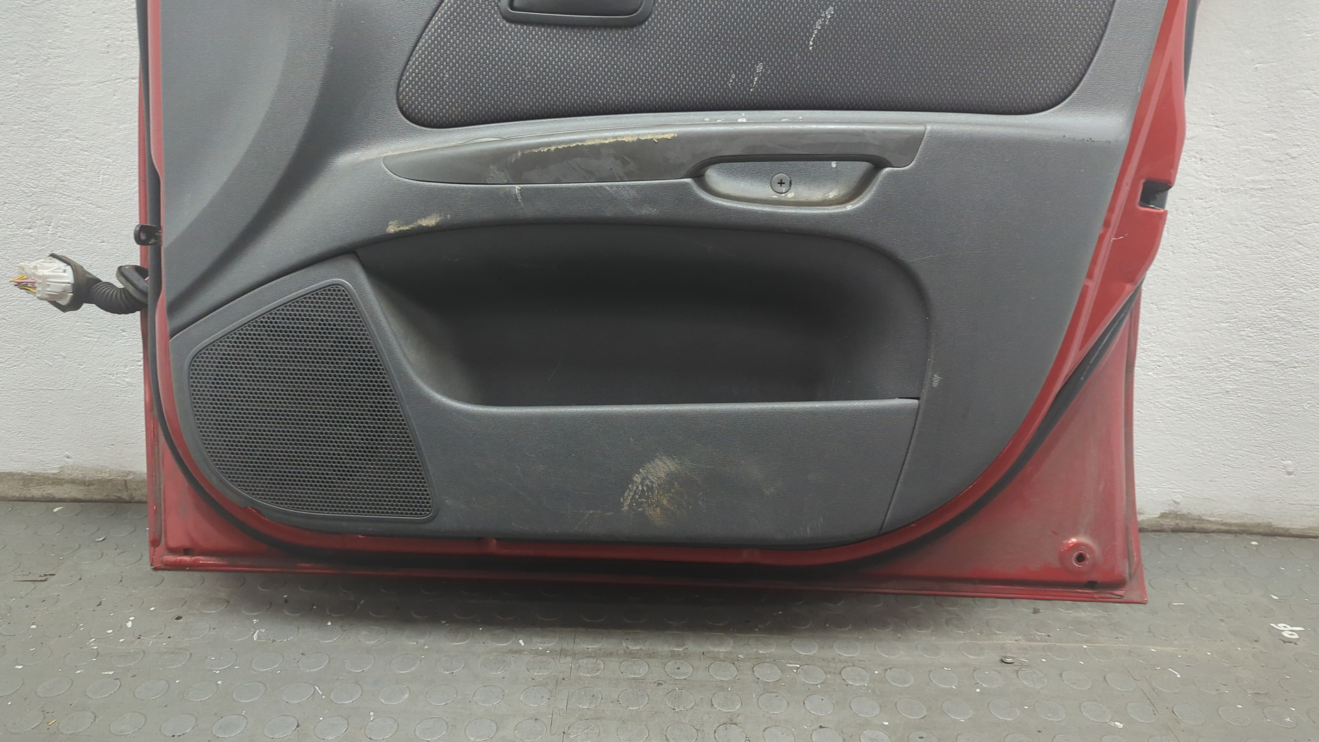 Дверь передняя правая