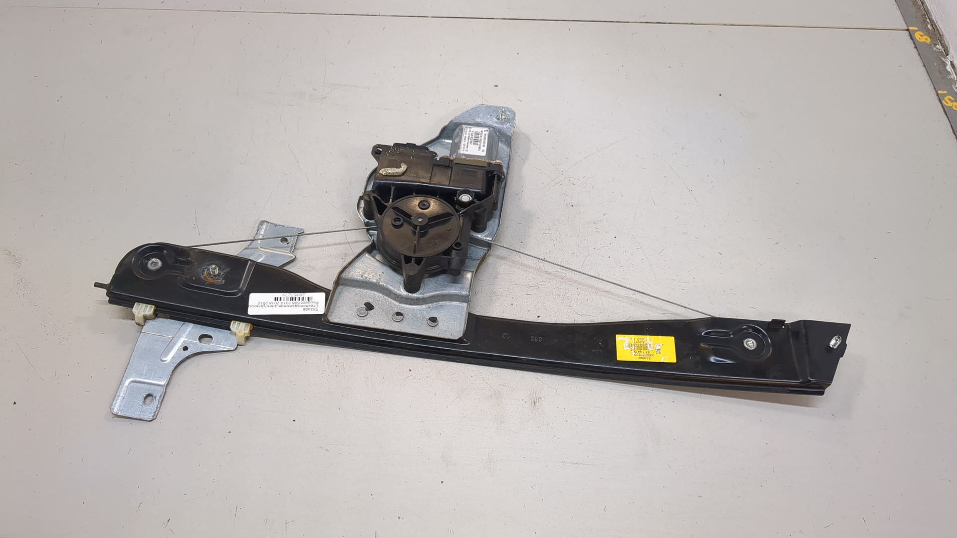 Стеклоподъемник электр. передний левый