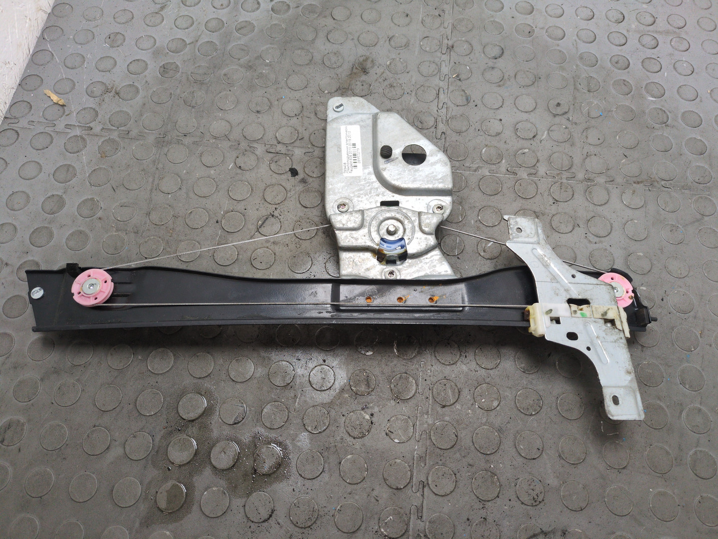 Стеклоподъемник электр. передний левый