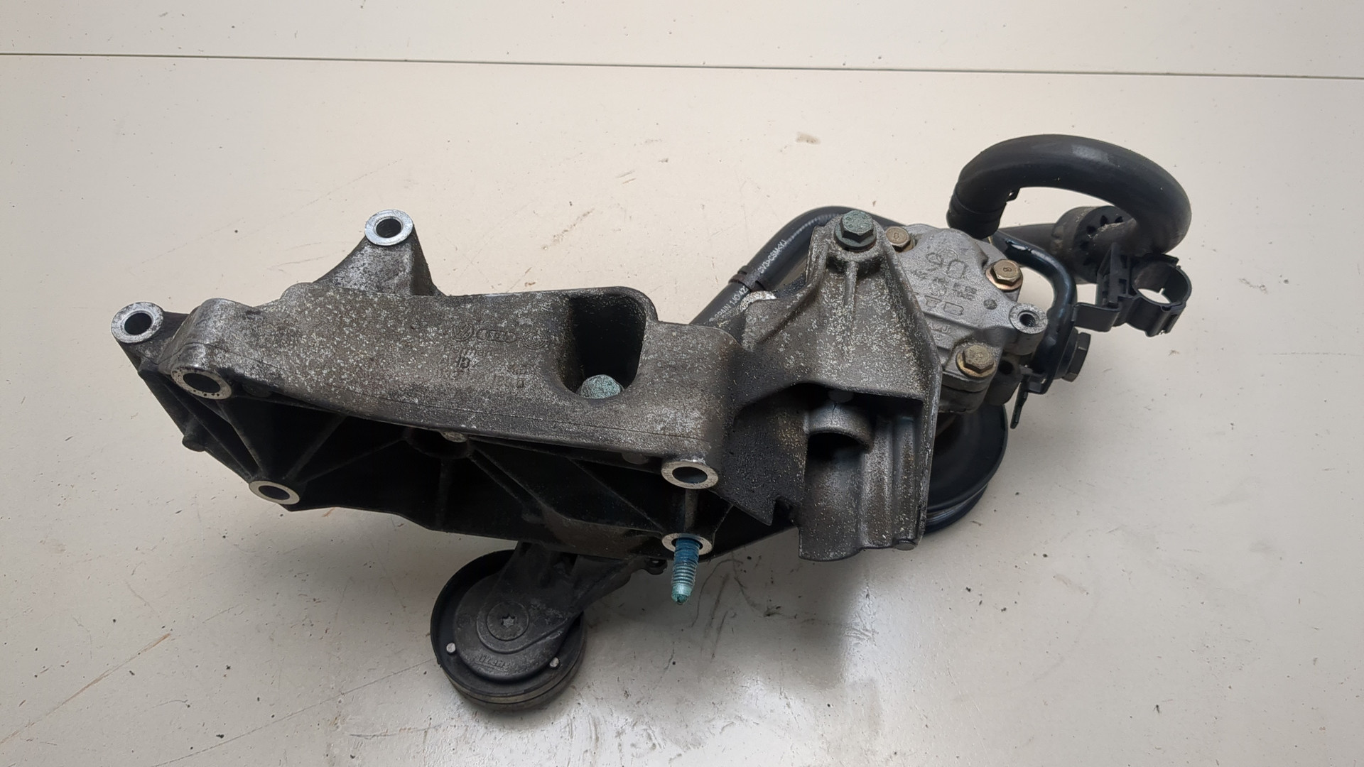 Насос ГУР (гидроусилитель руля)