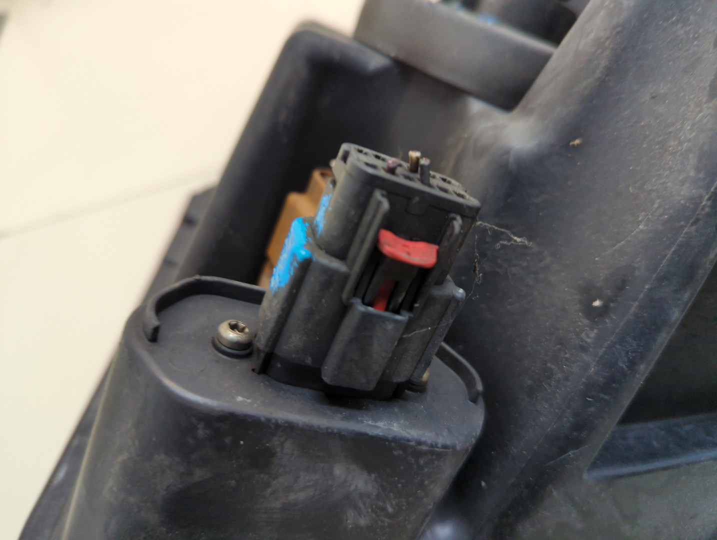 Фара правая