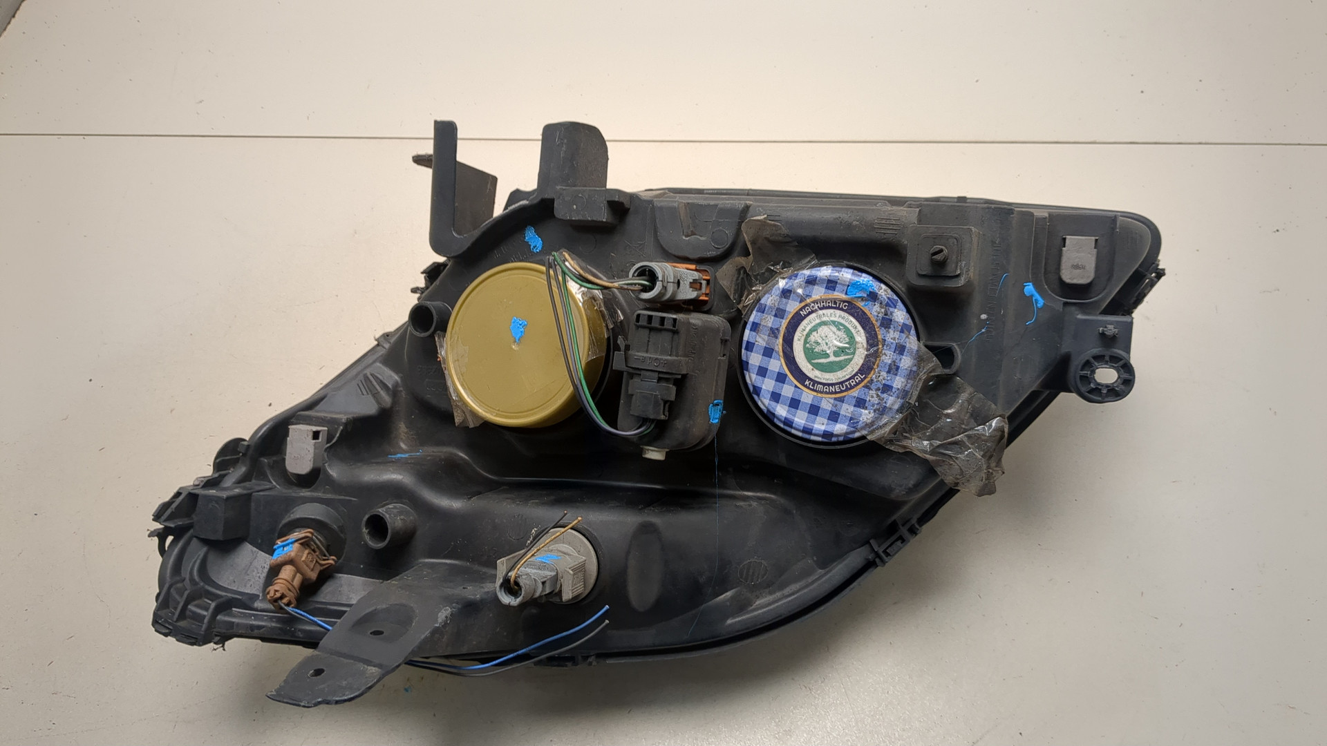 Фара правая