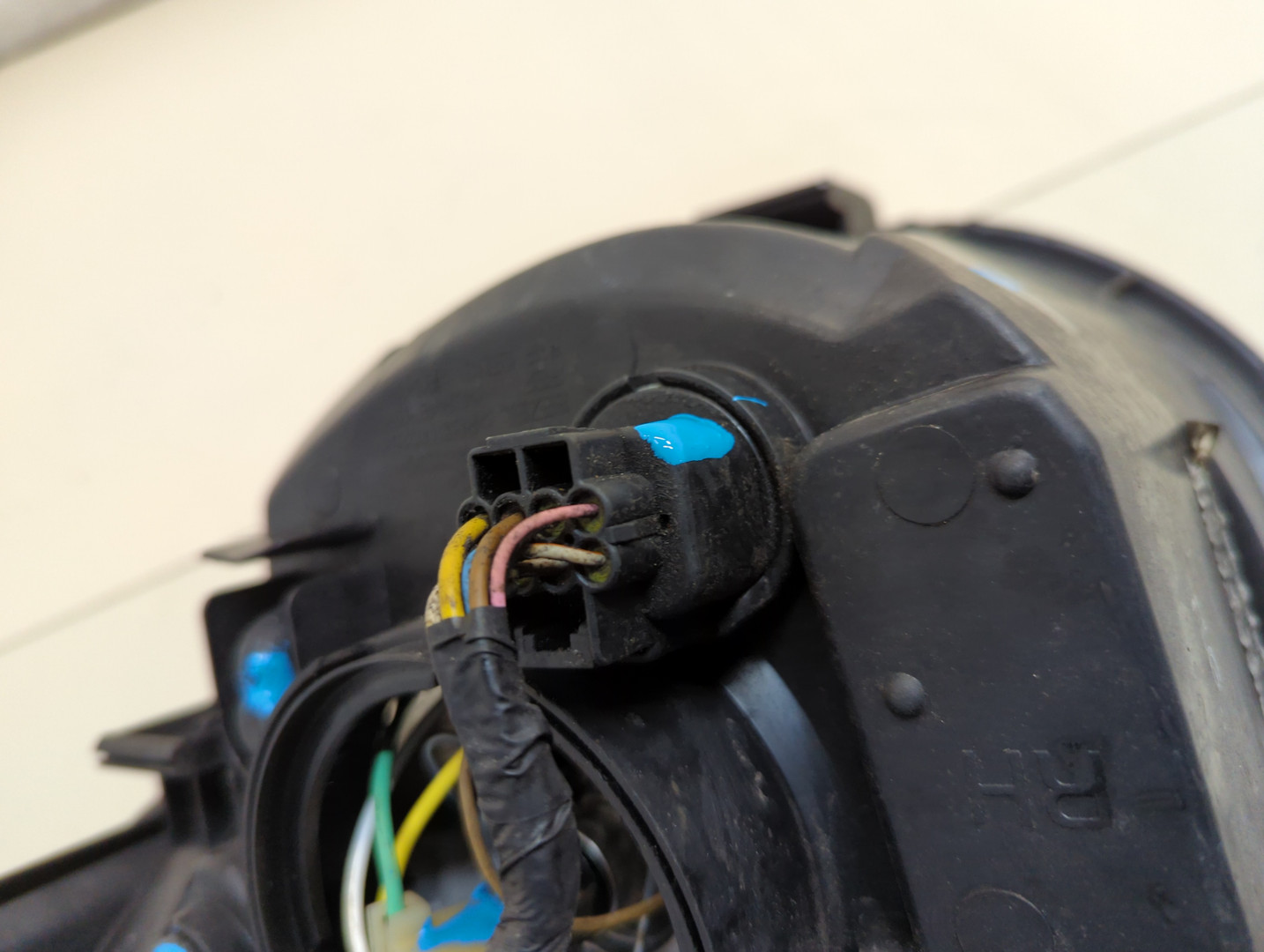 Фара правая