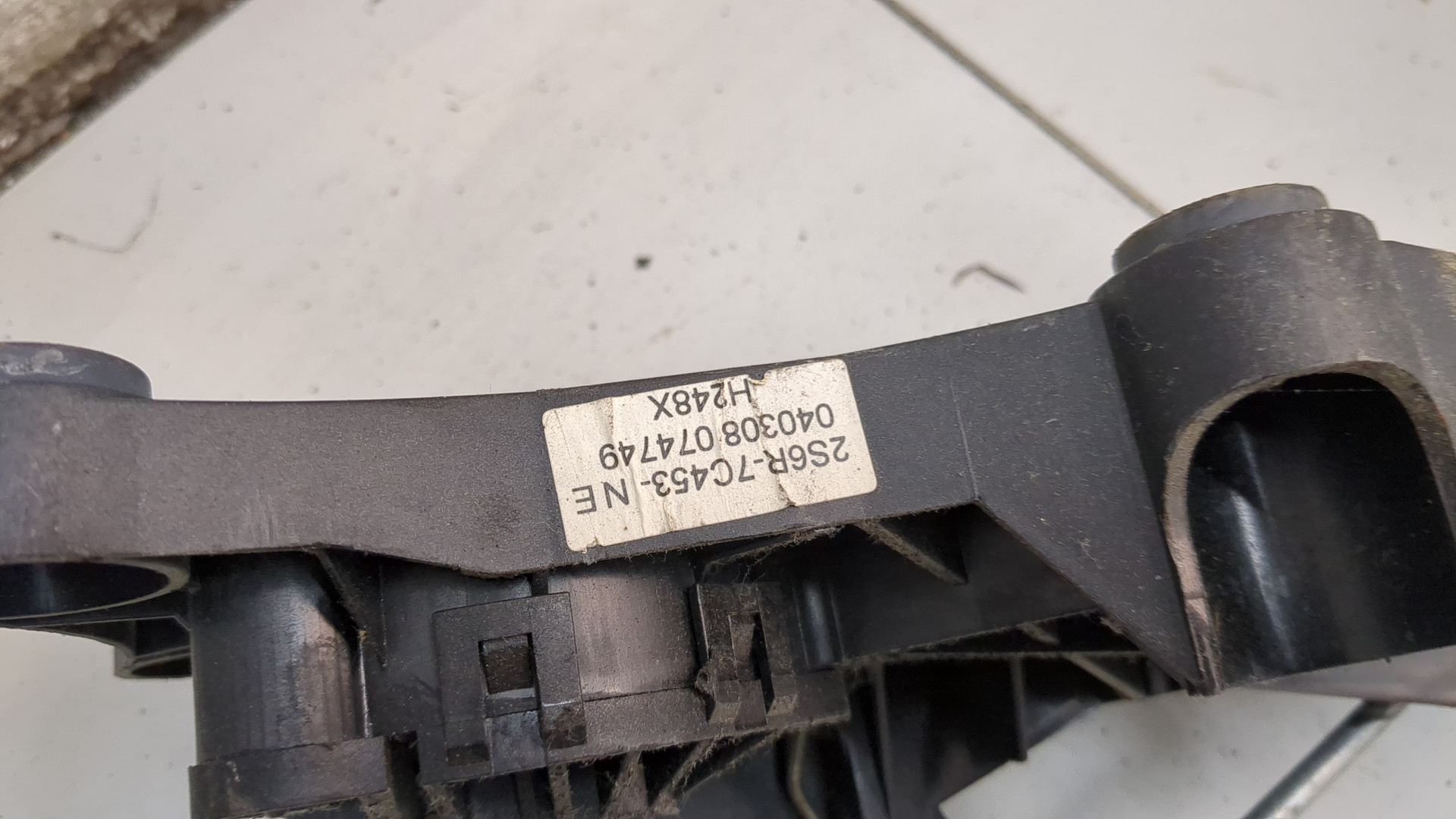 Кулиса МКПП / АКПП