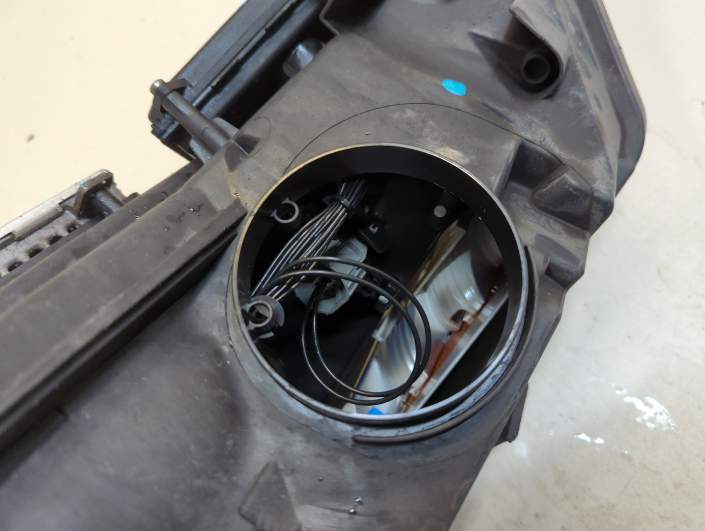 Фара правая