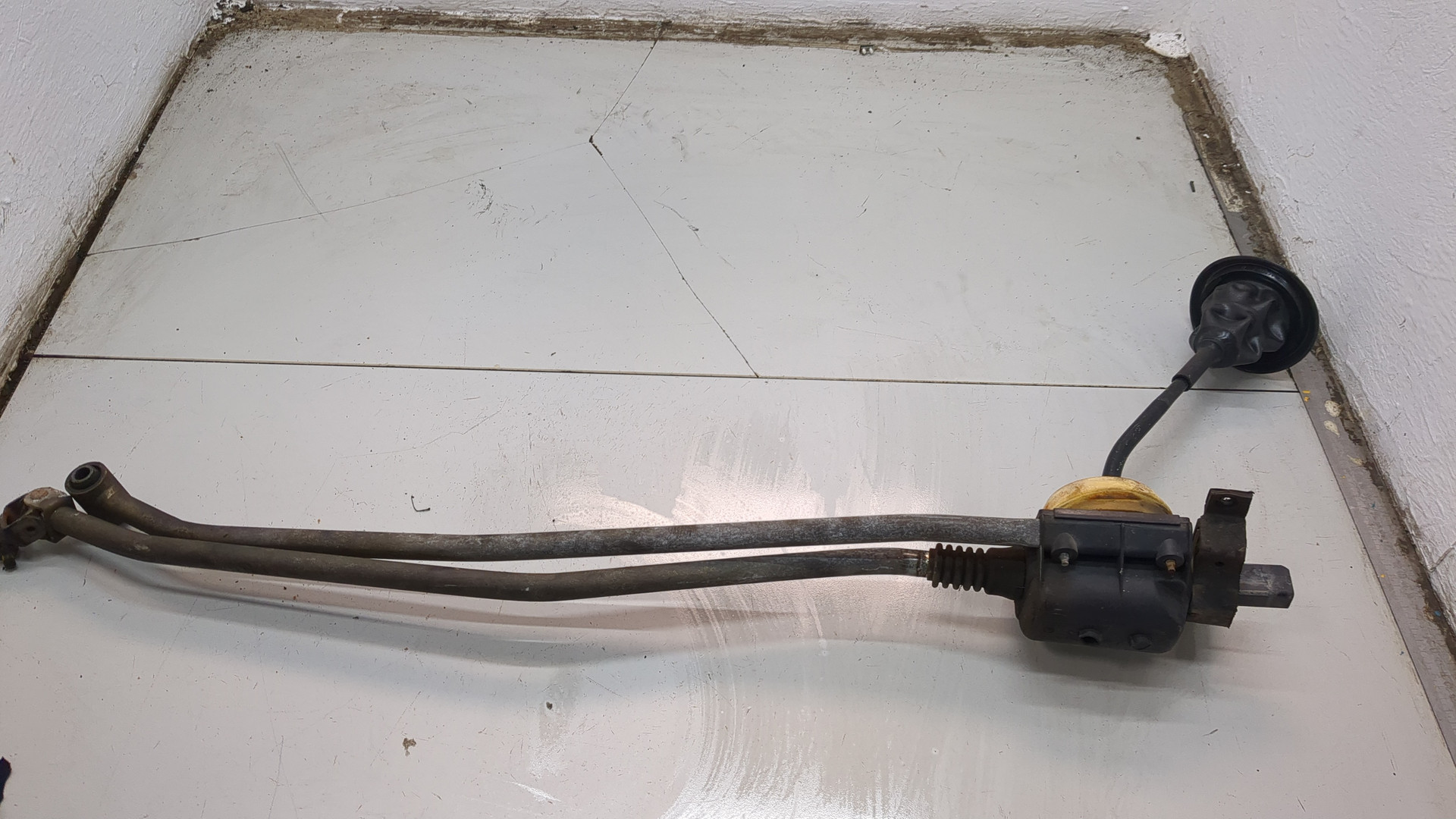 Кулиса МКПП / АКПП