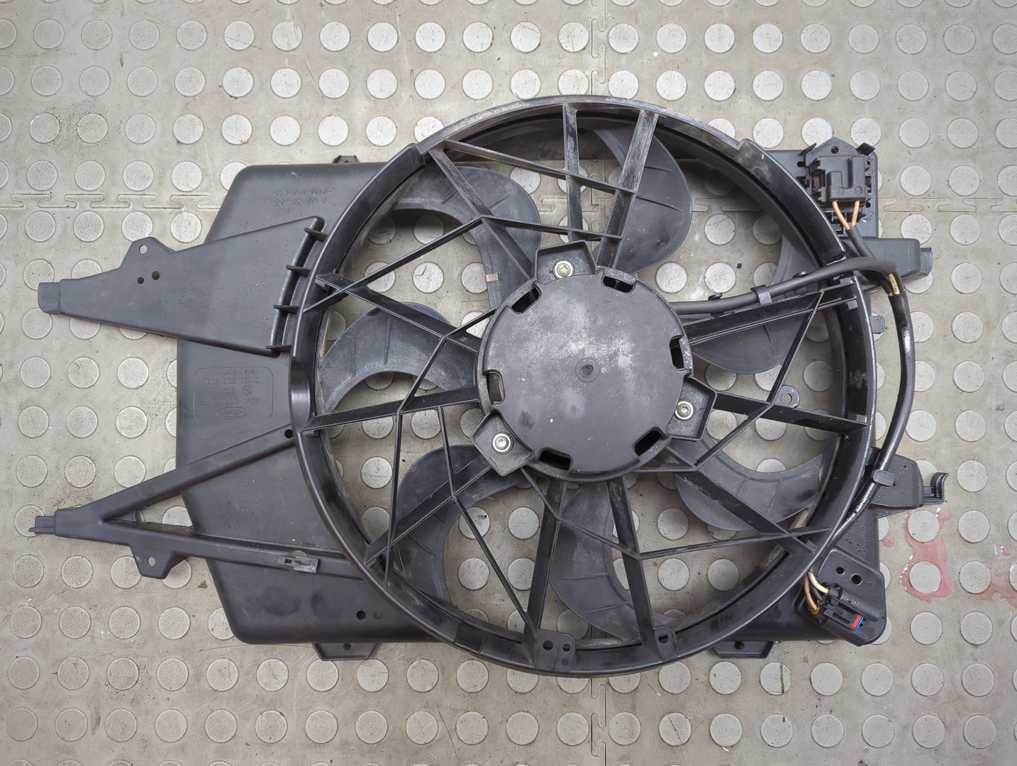 Вентилятор радиатора