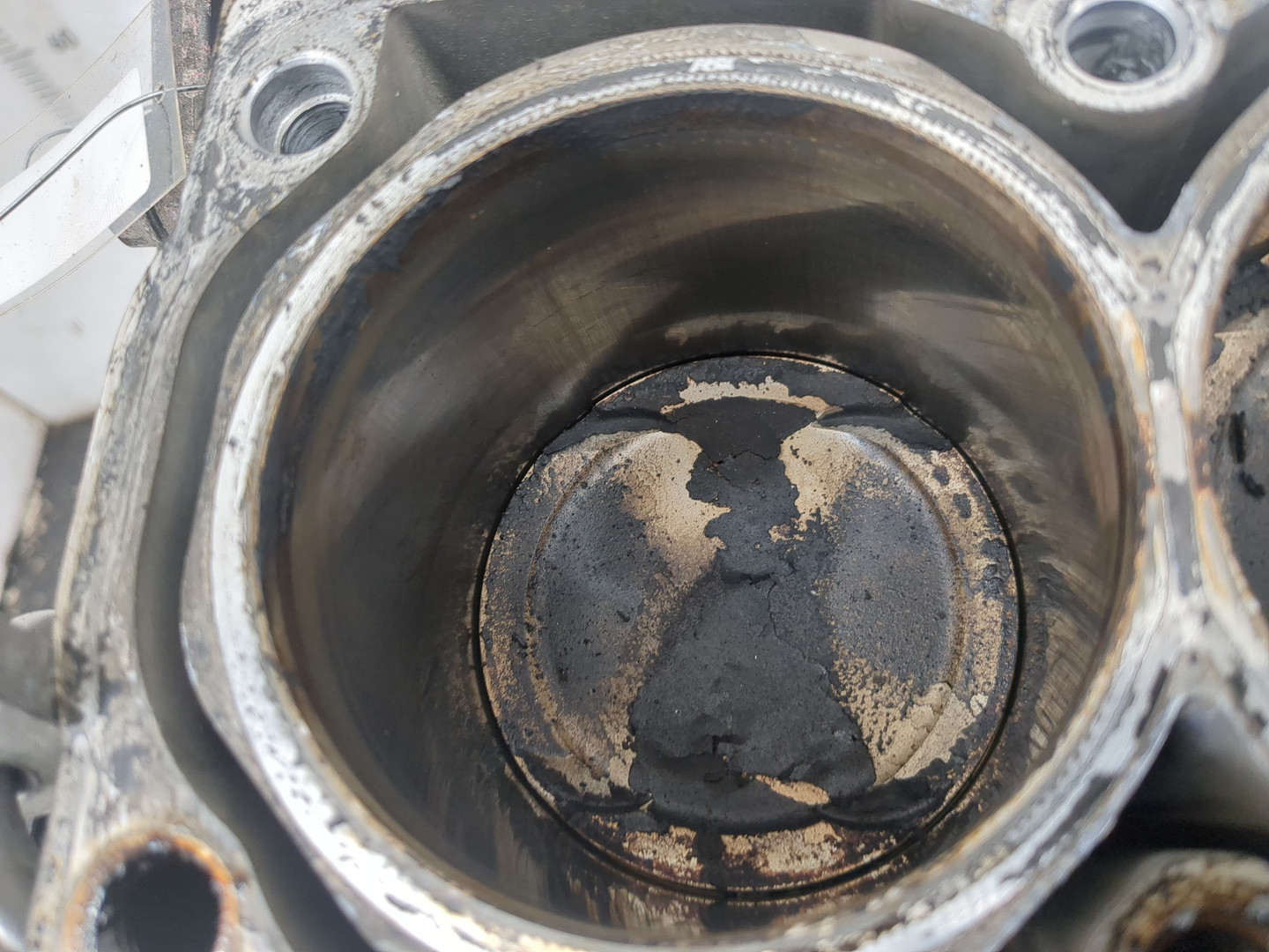 Блок двигателя