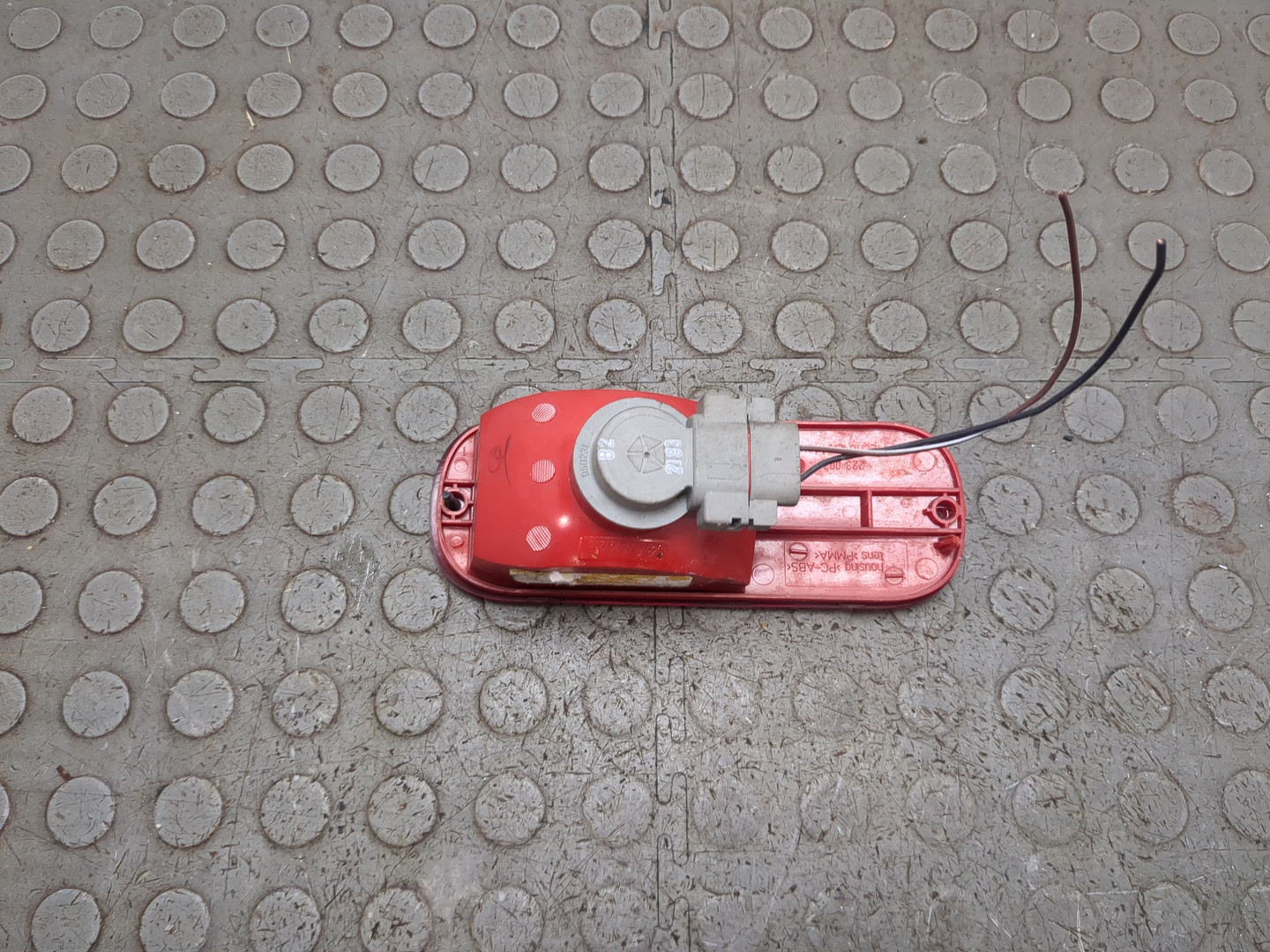 Фонарь задний