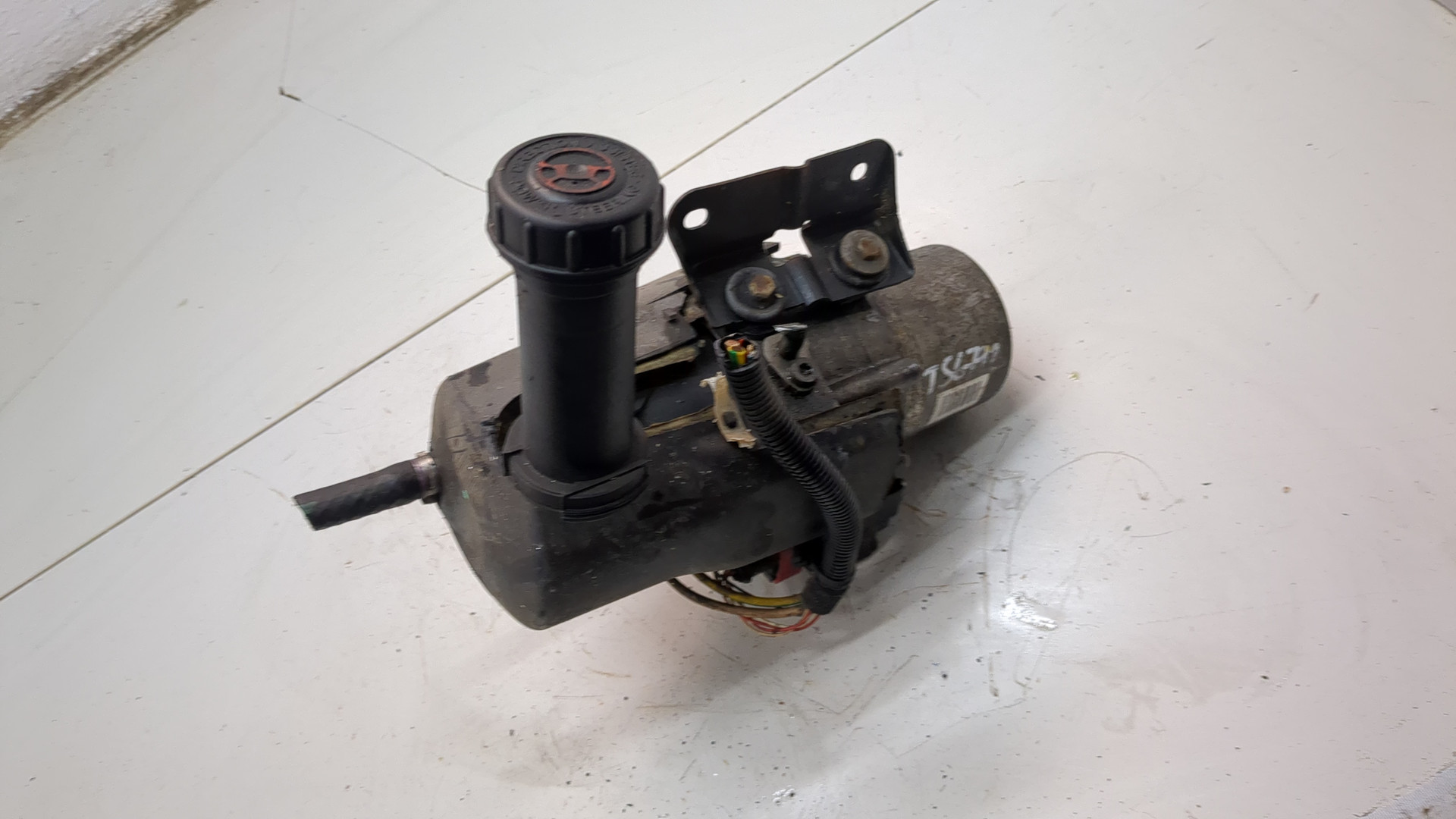 Насос ГУР (гидроусилитель руля)