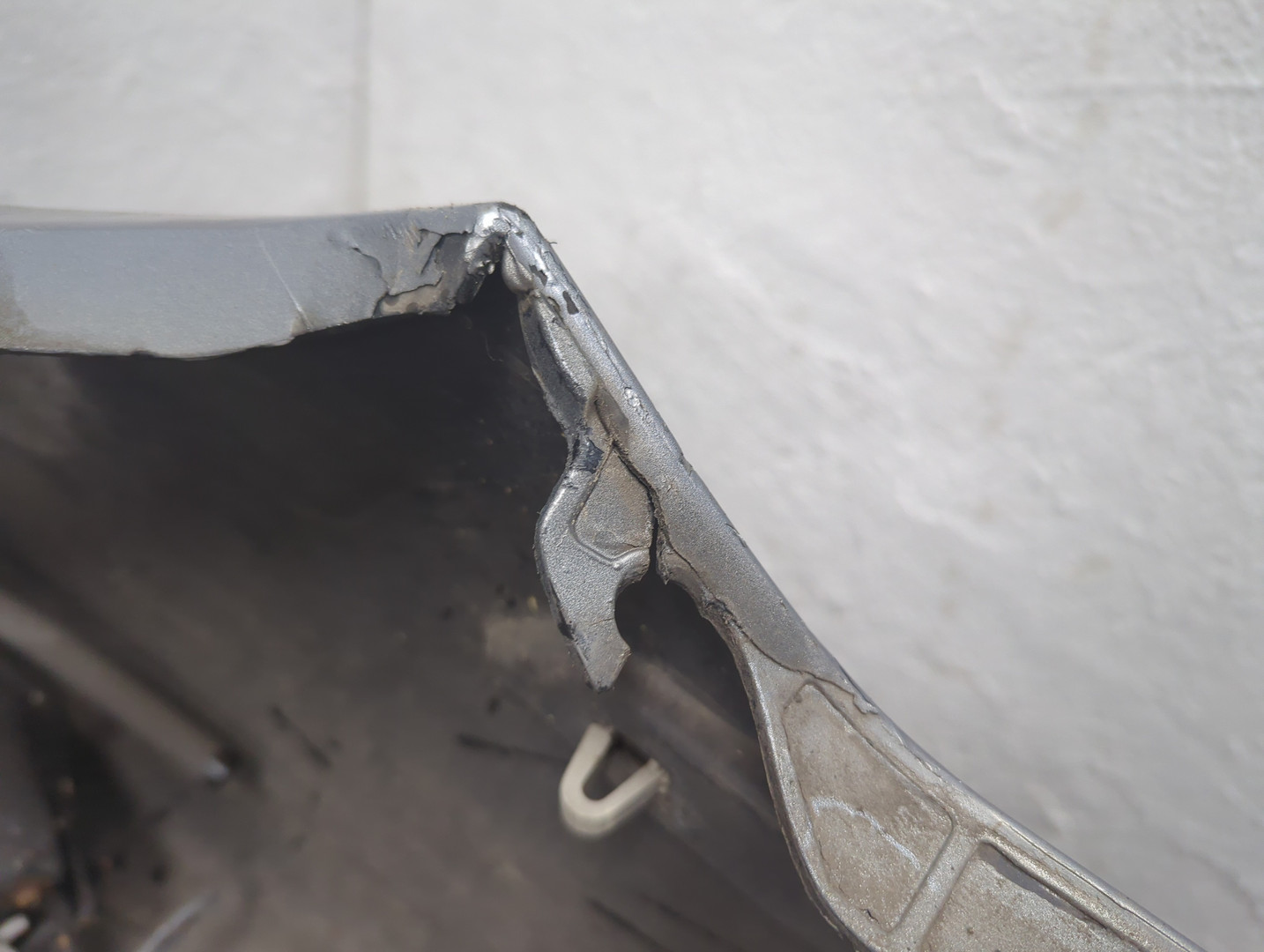 Бампер передний