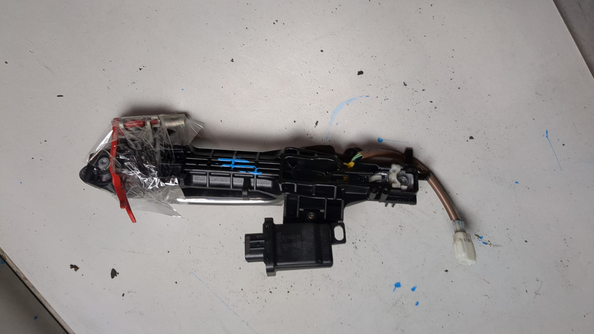 Ручка двери наружная