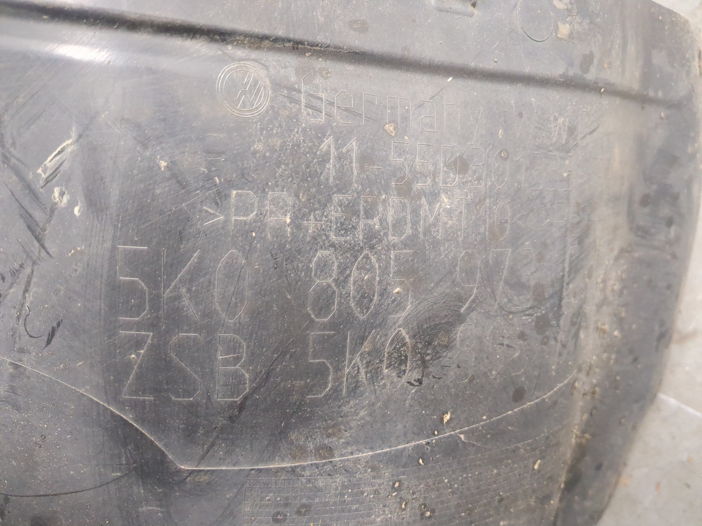 Локер передний левый