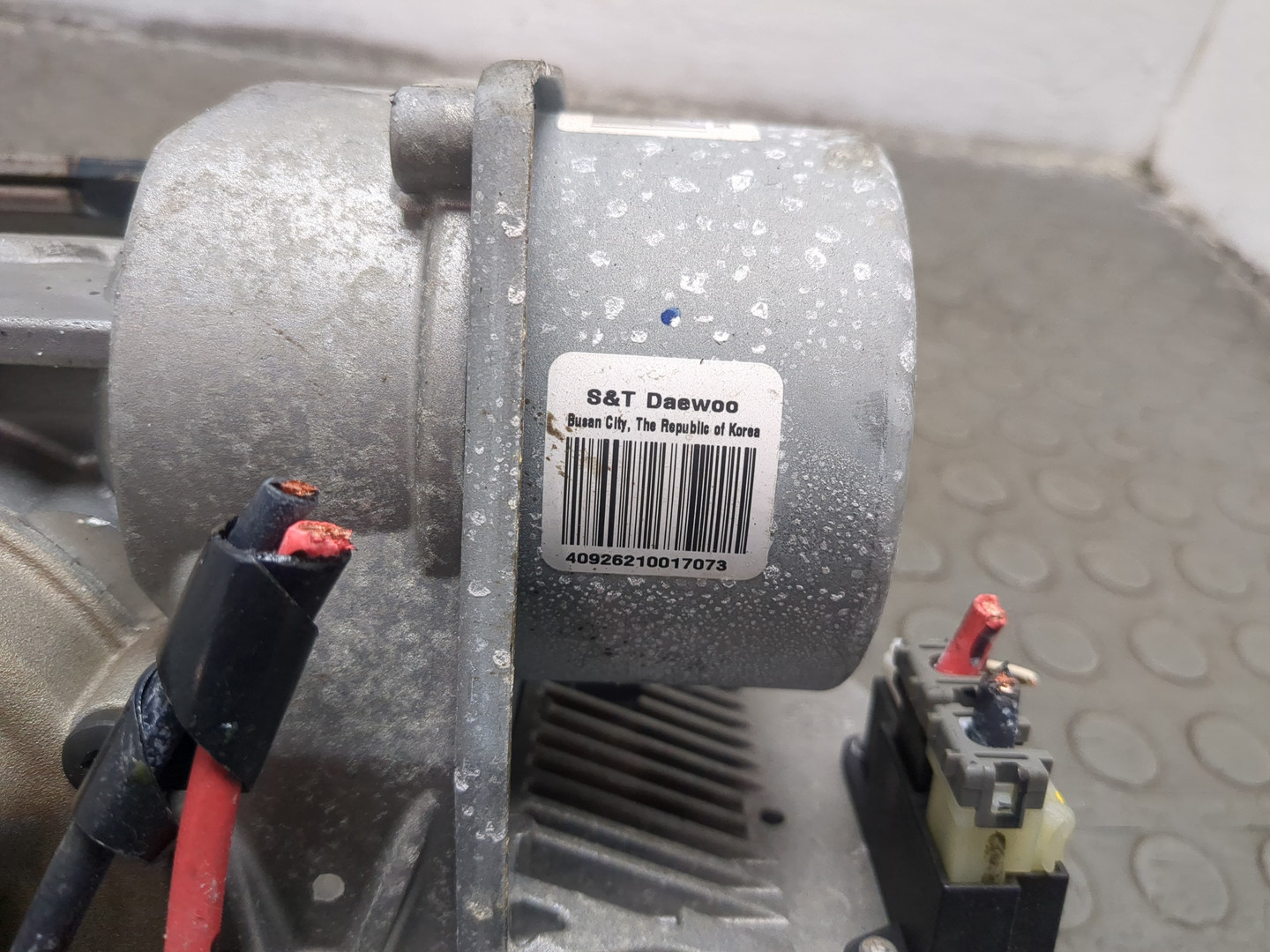 Серводвигатель рулевой рейки