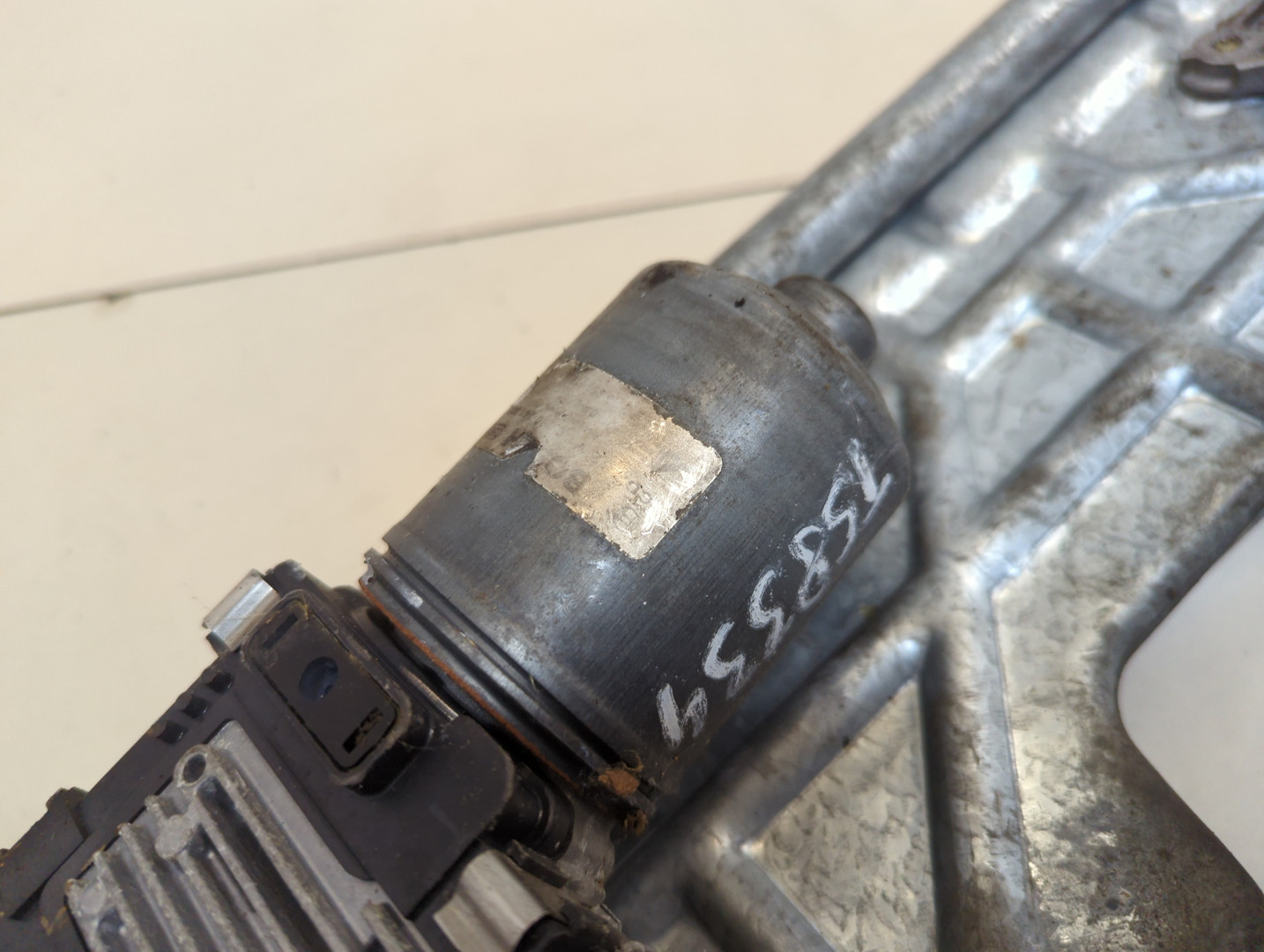 Трапеция стеклоочистителей