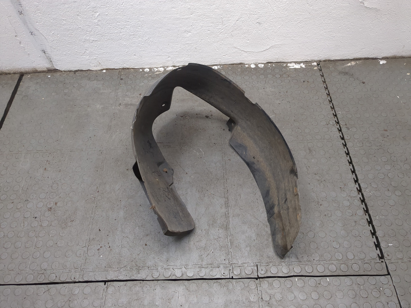 Локер передний левый