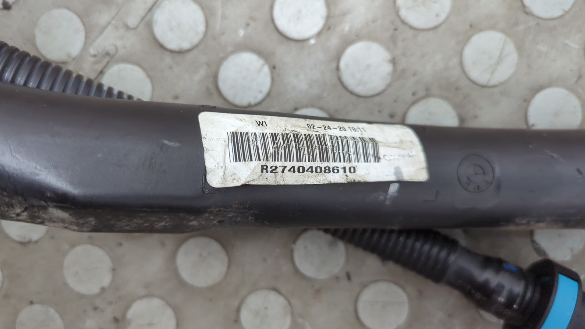 Горловина топливного бака