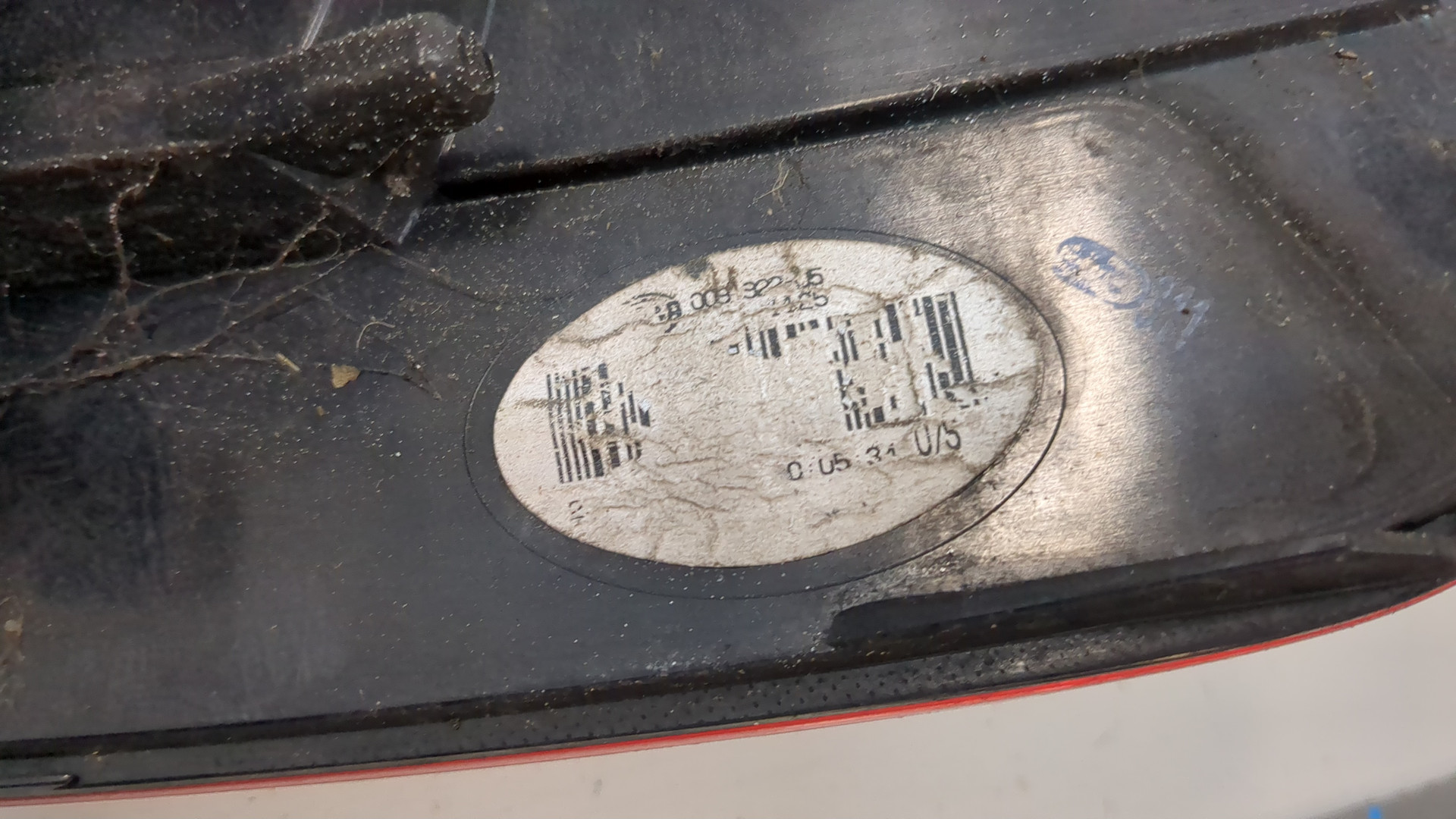 Фонарь задний левый