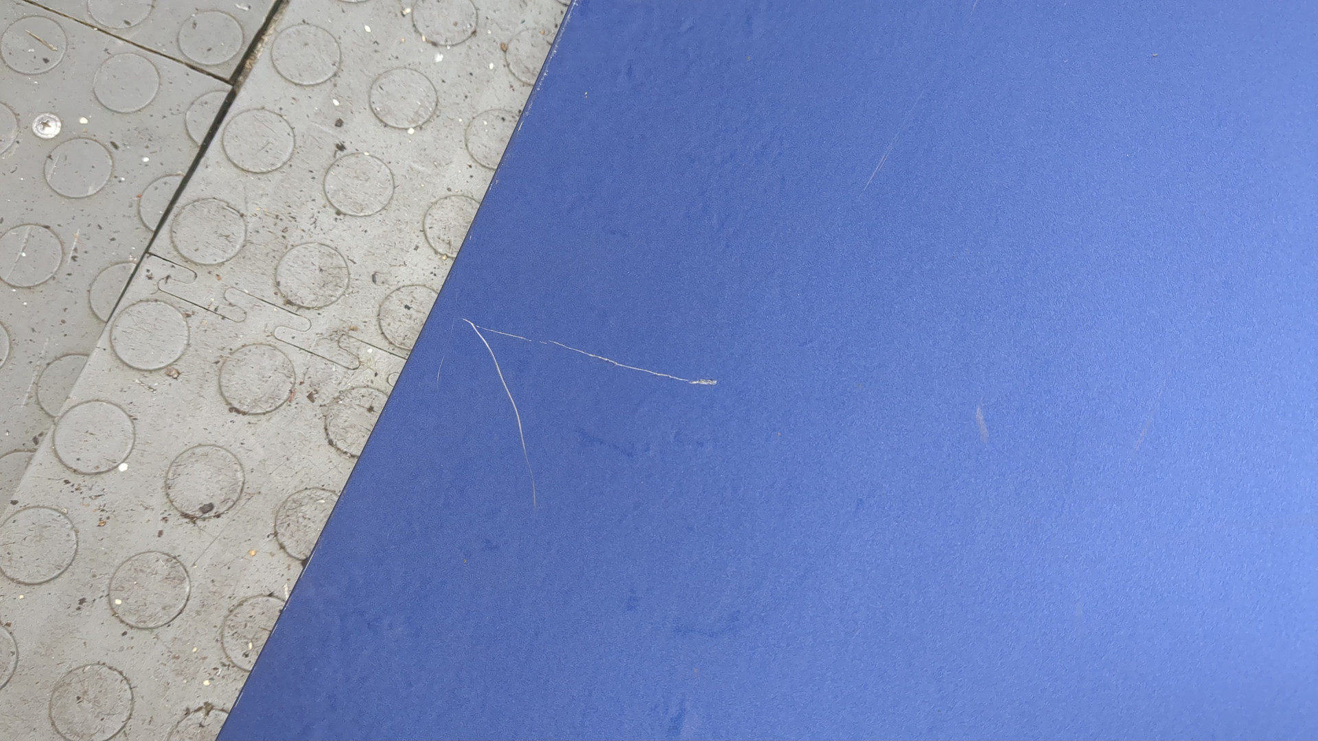 Дверь багажника