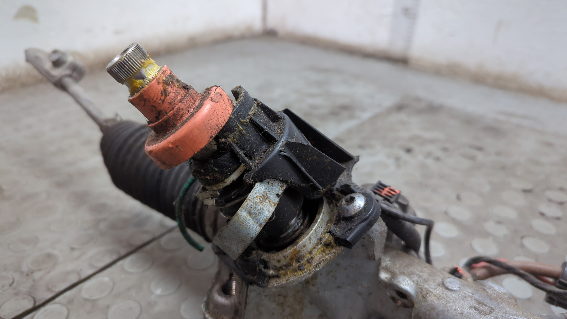 Рейка рулевая