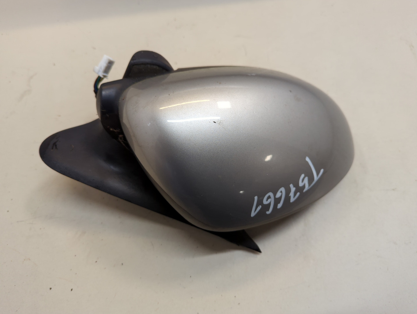 Зеркало правое электрическое