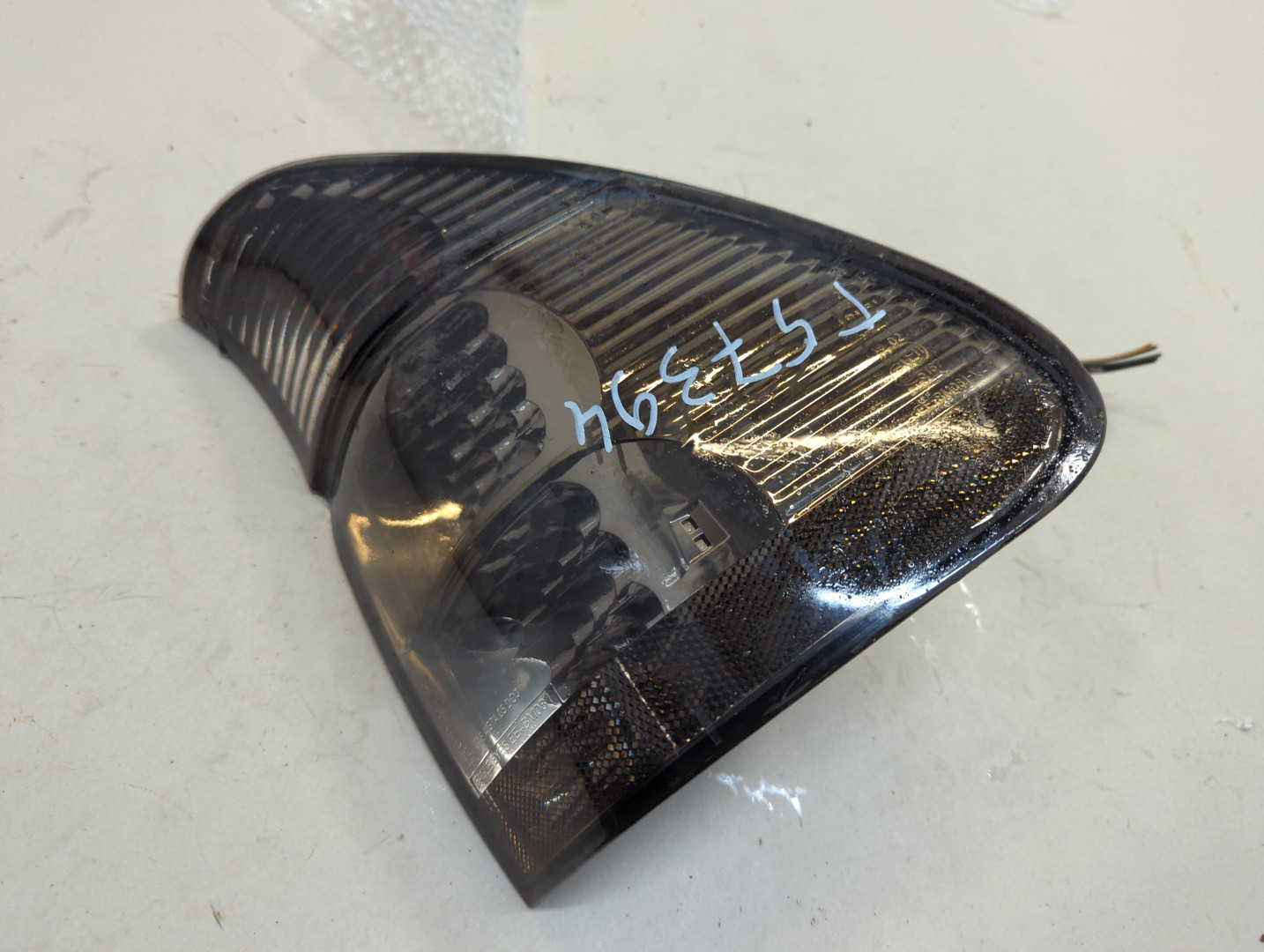 Фонарь задний правый