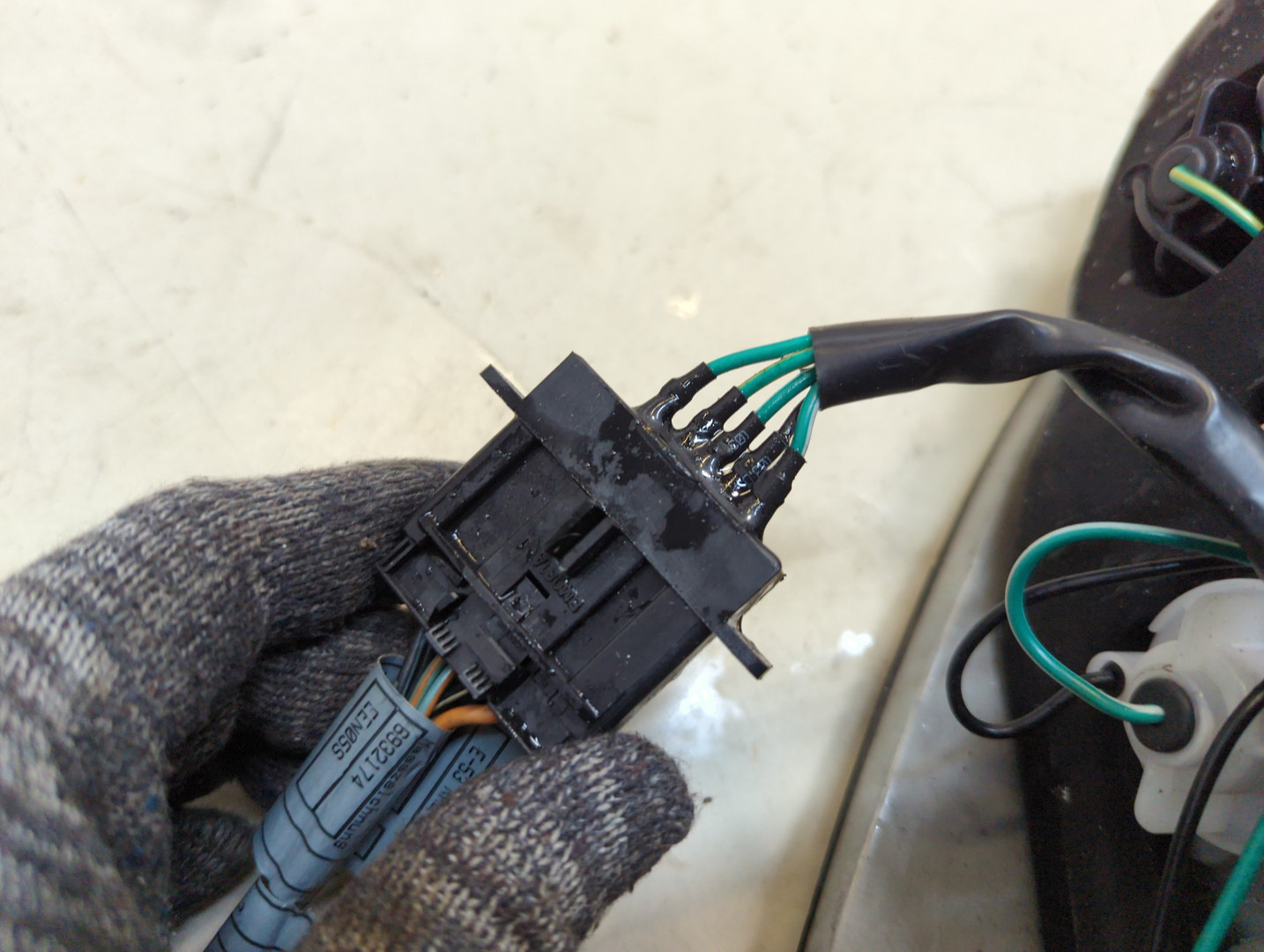 Фонарь задний правый