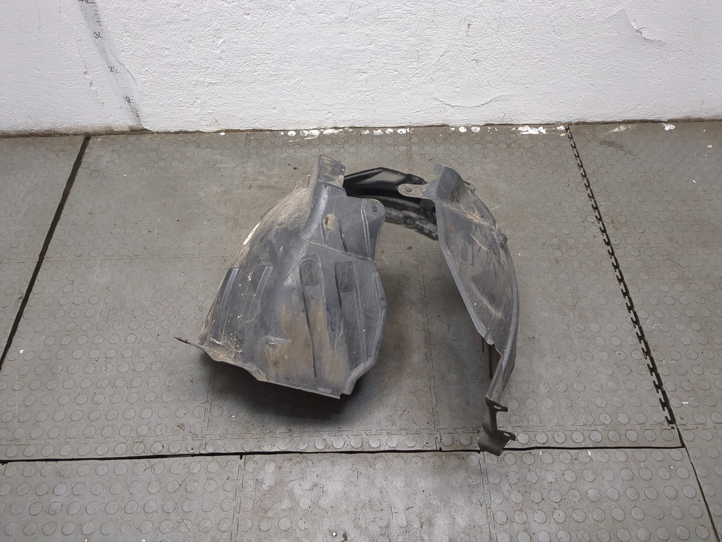 Локер передний правый