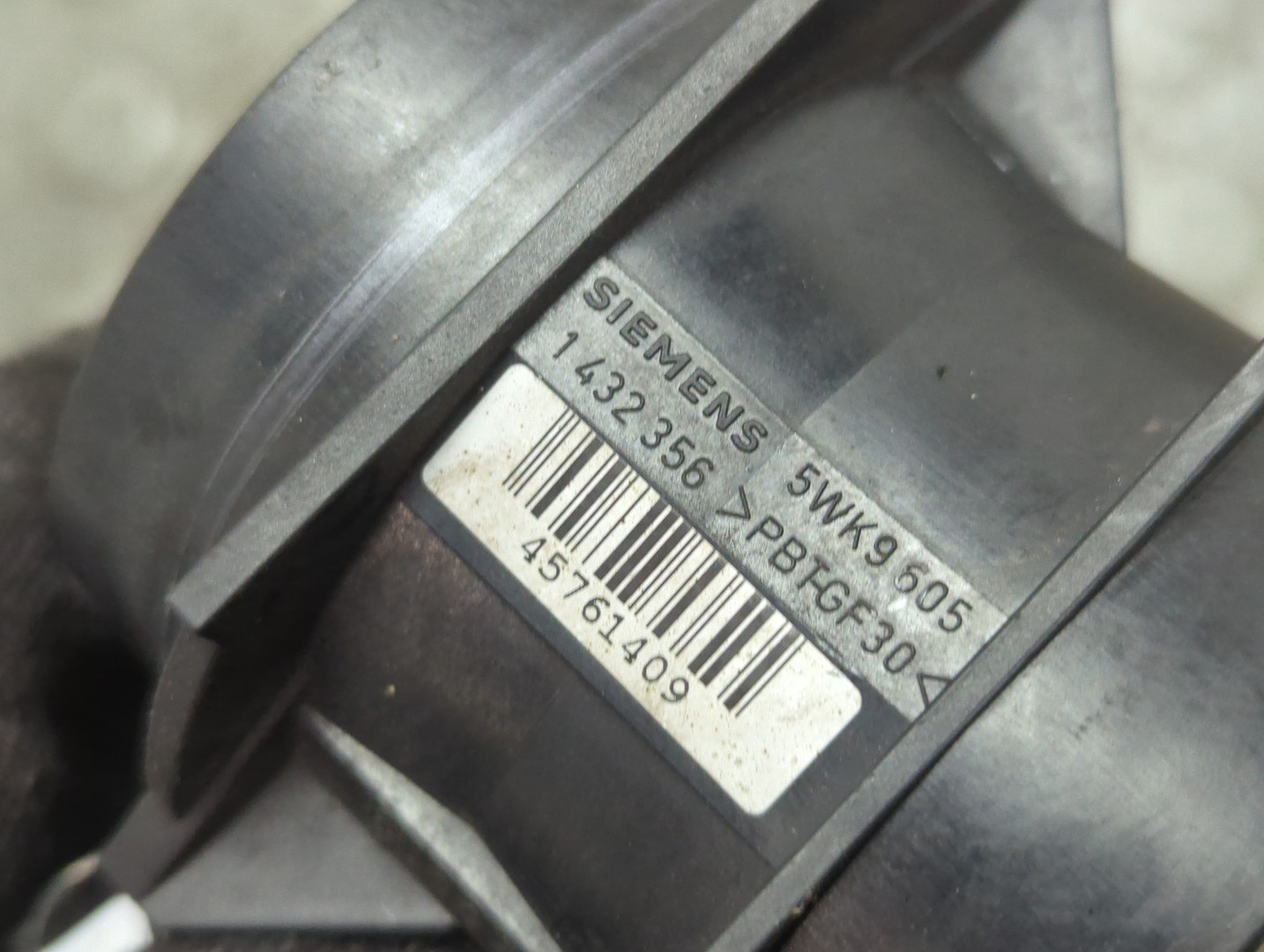 Расходомер воздуха (ДМРВ)