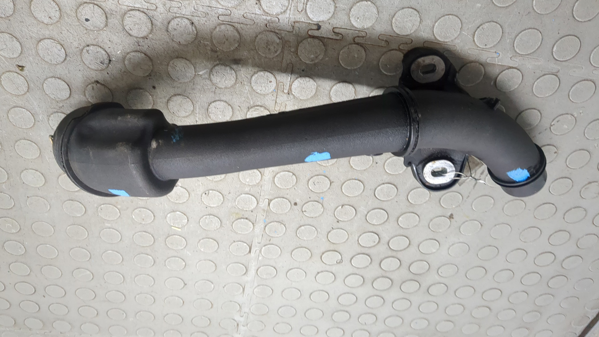 Патрубок интеркулера