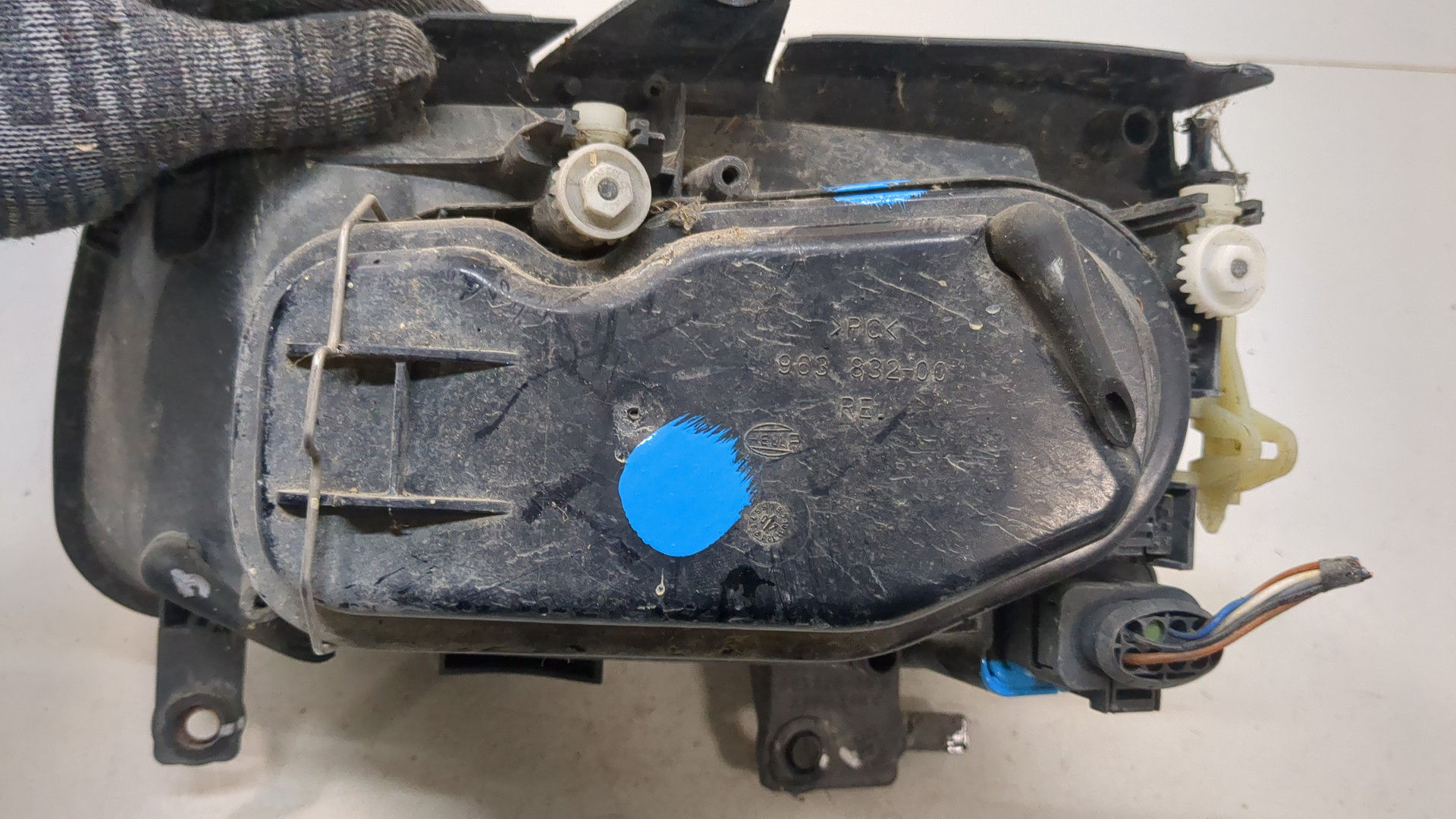 Фара правая