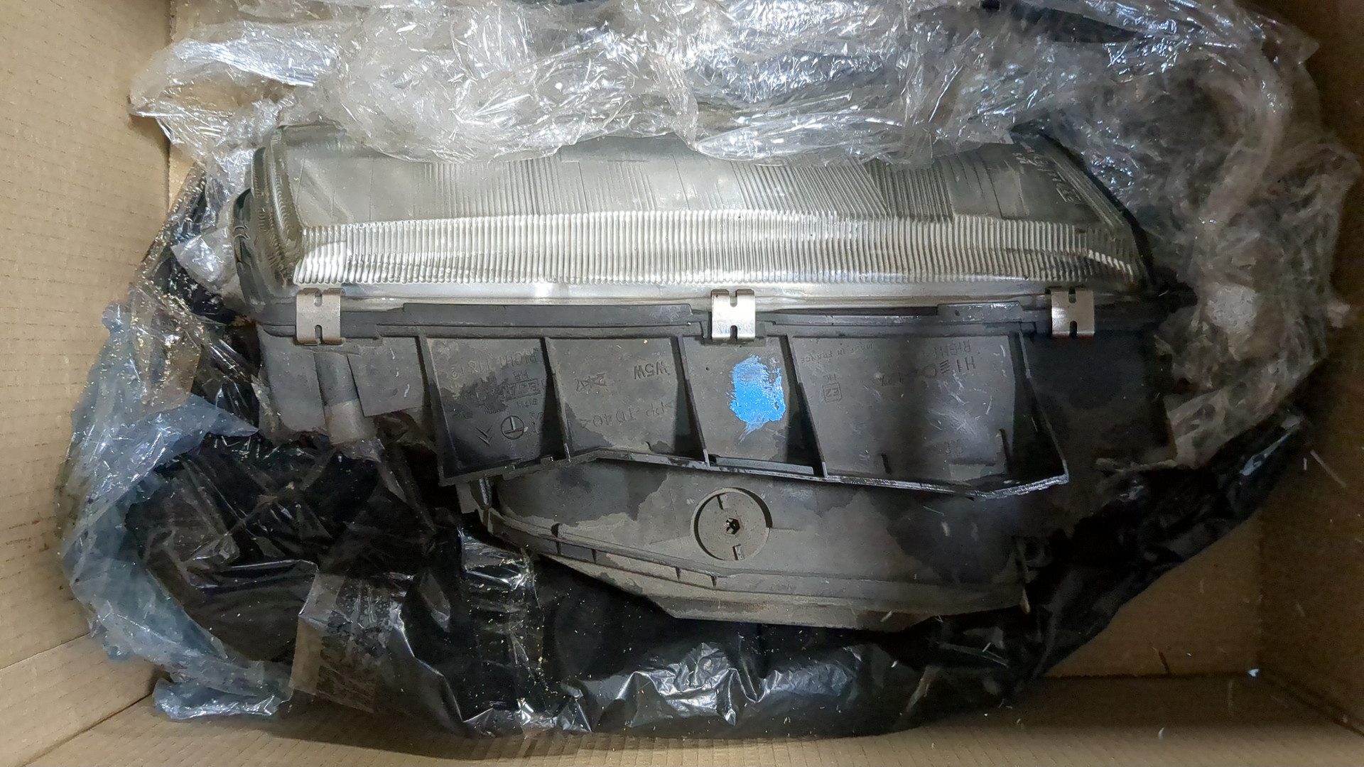 Фара правая