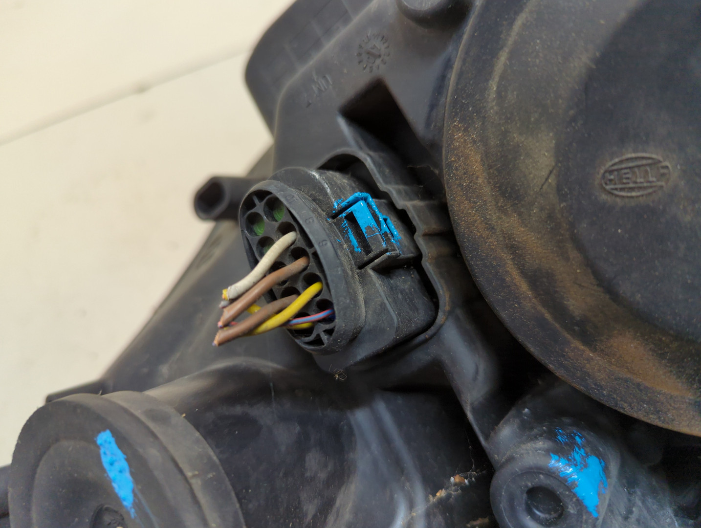 Фара правая