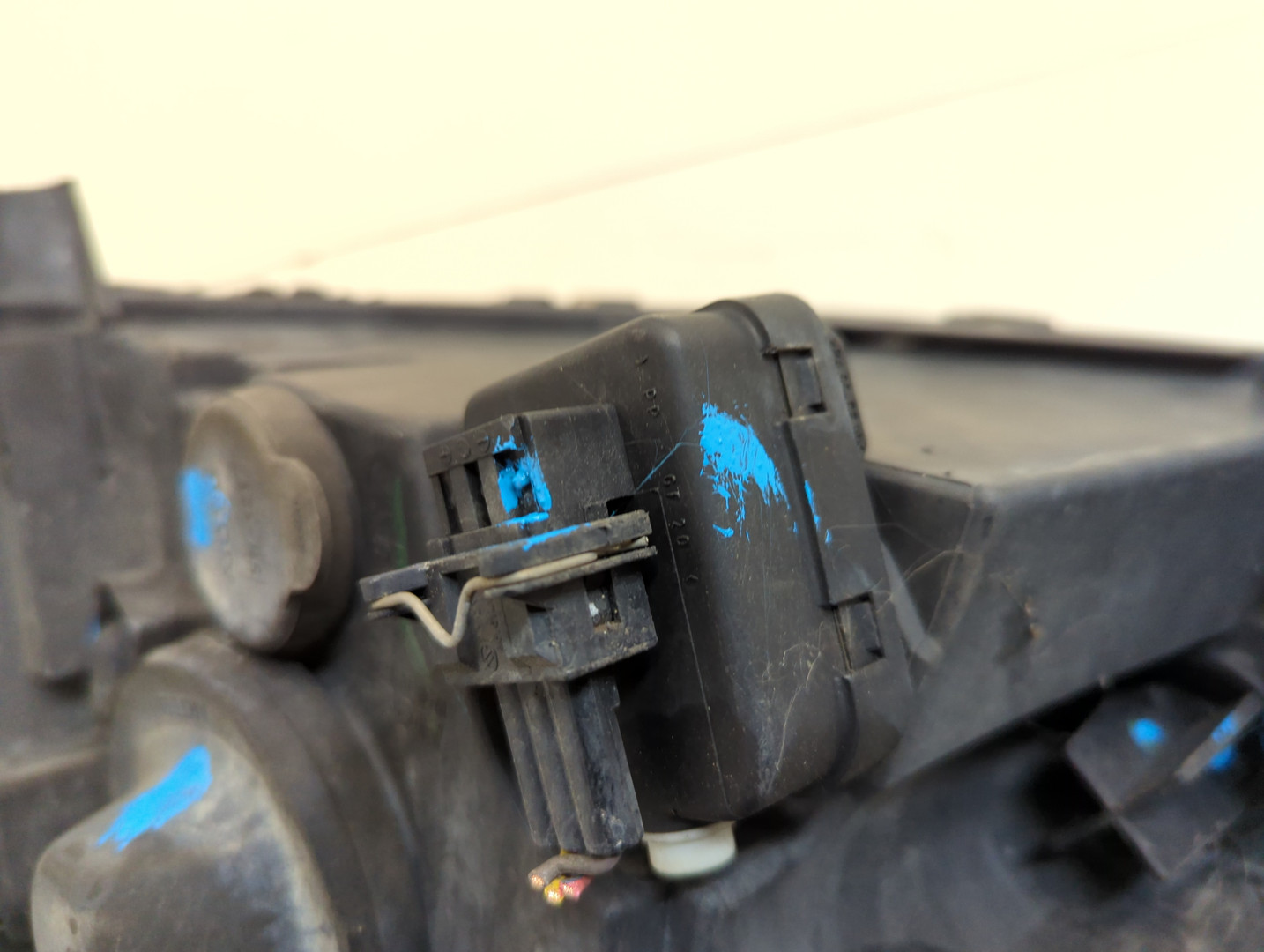 Фара правая