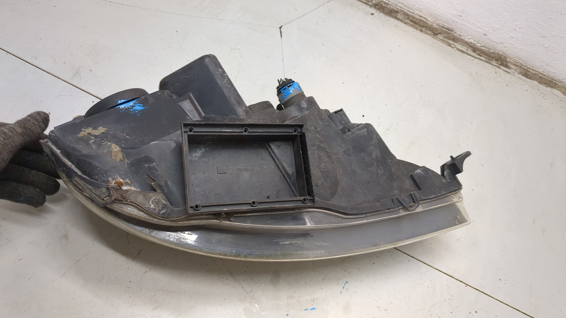 Фара правая