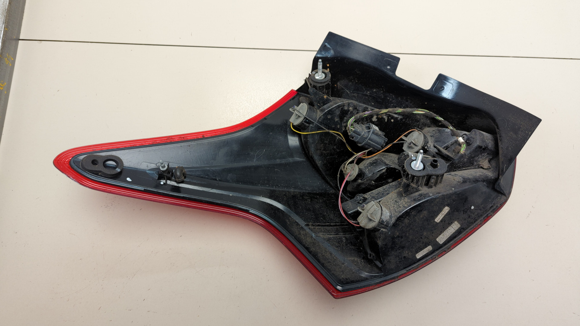 Фонарь задний правый