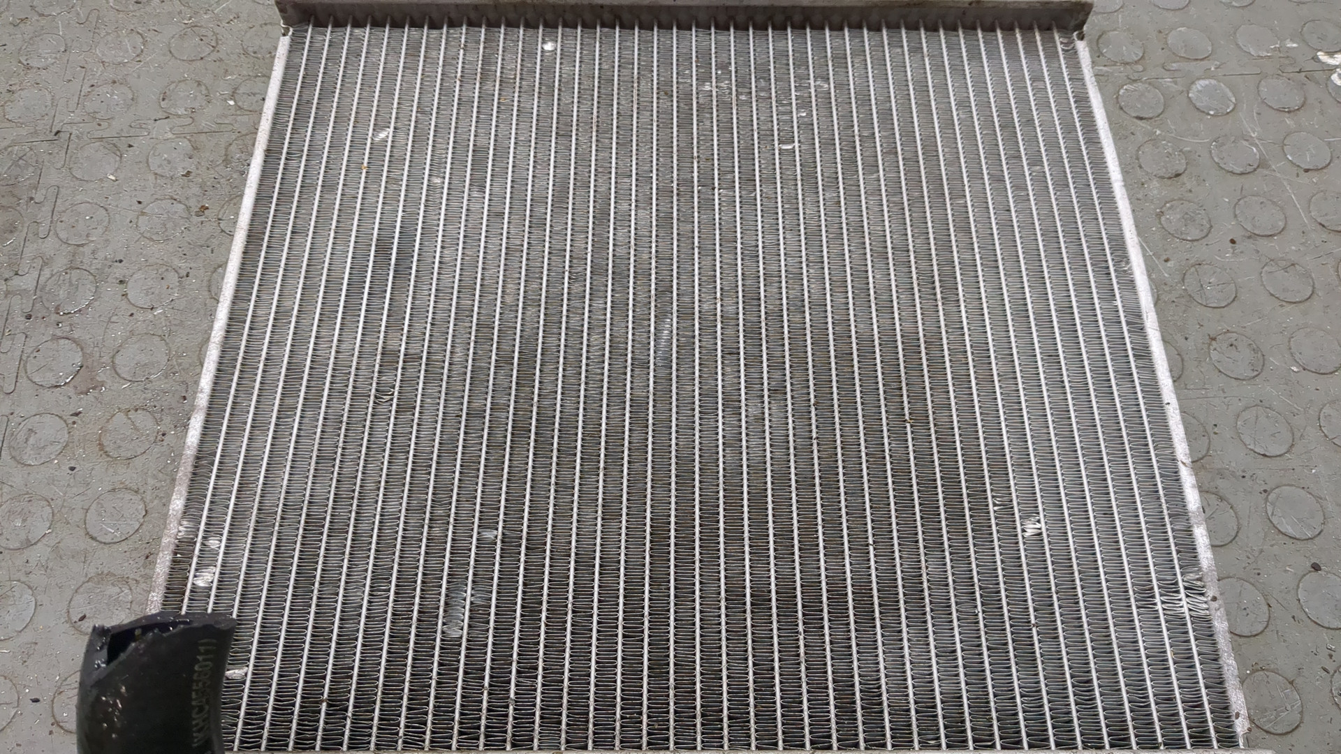 Радиатор охлаждения двигателя основной