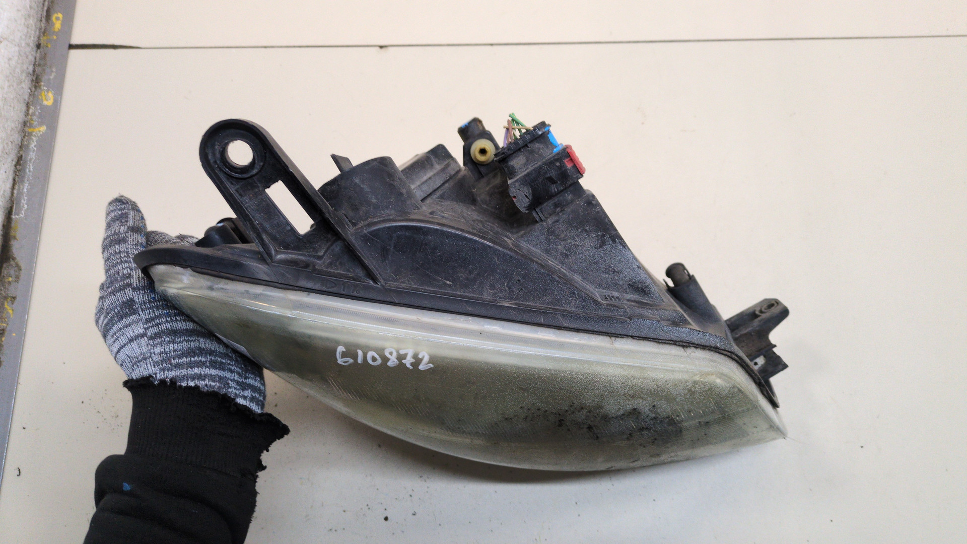 Фара правая