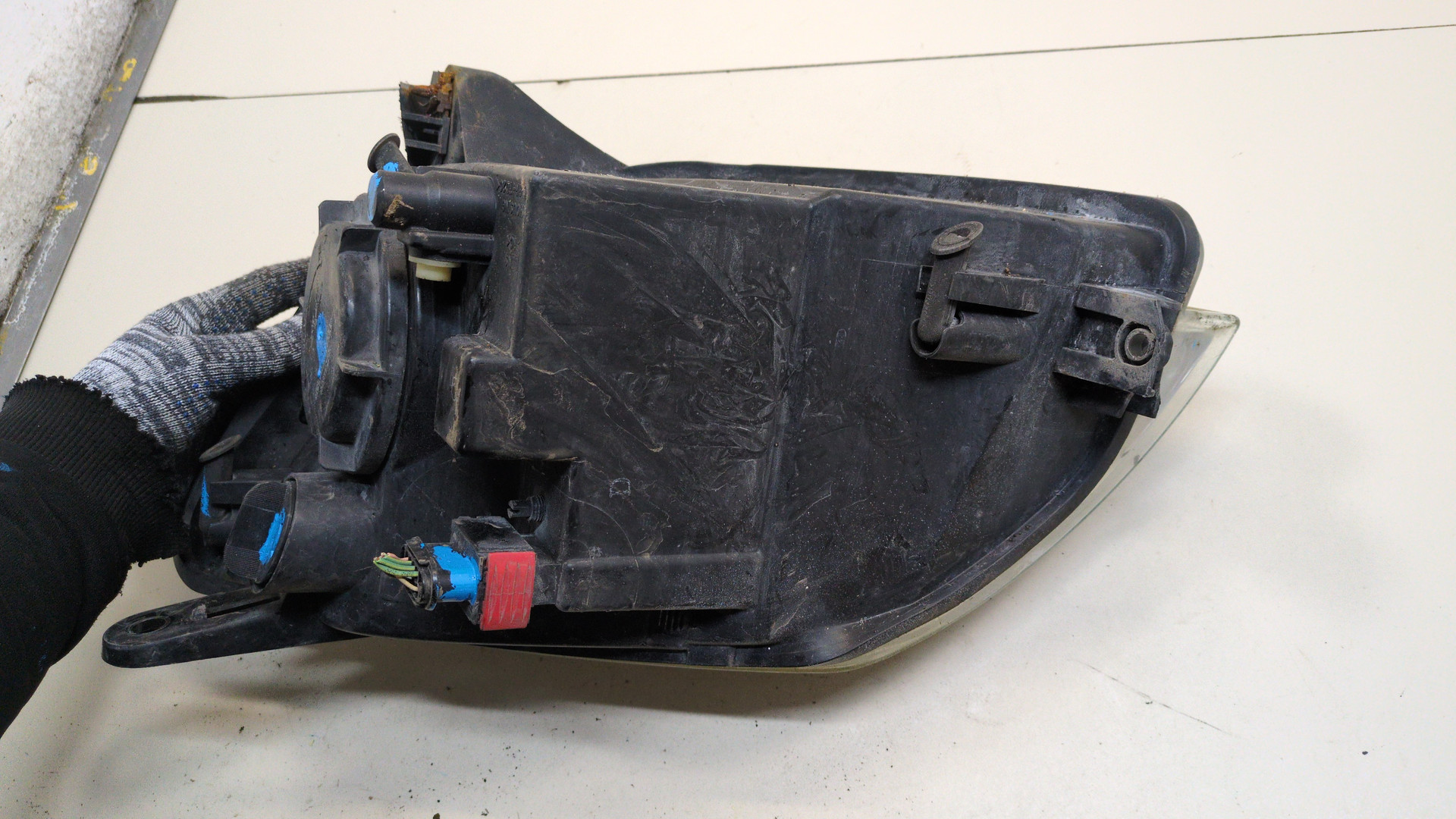 Фара правая