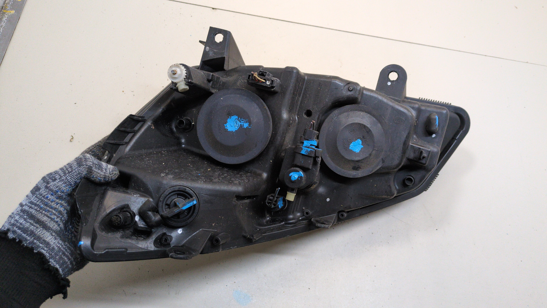 Фара правая