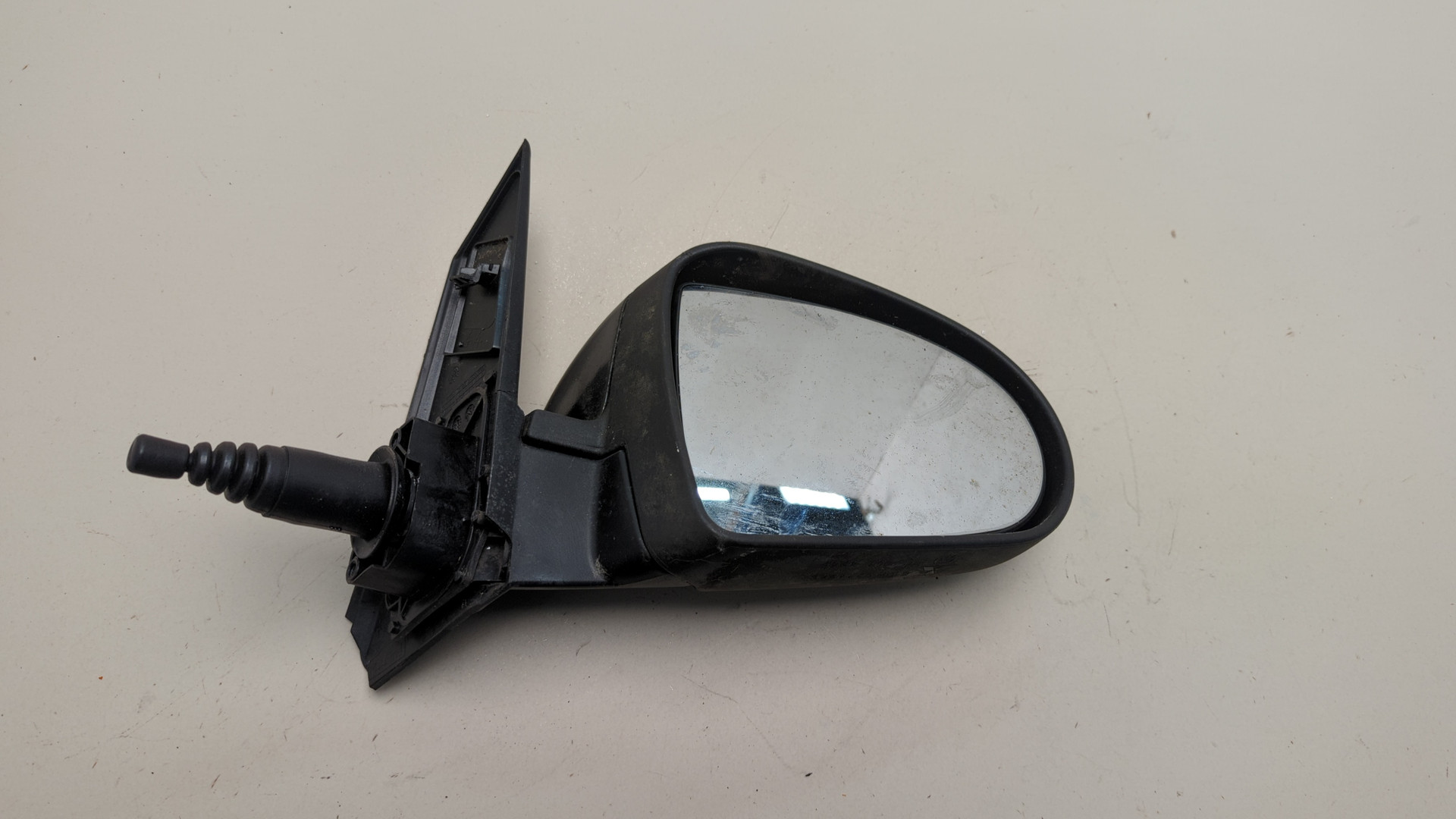 Зеркало правое электрическое