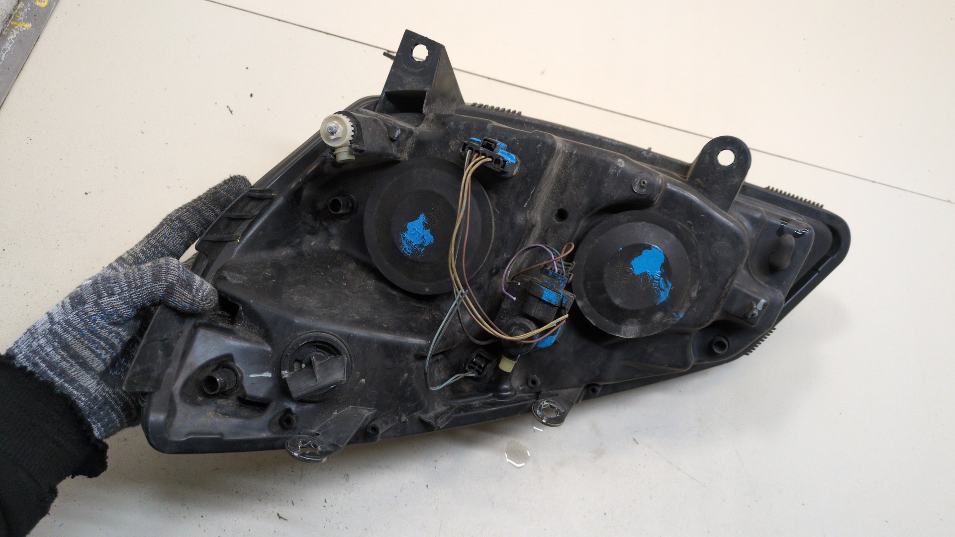 Фара правая