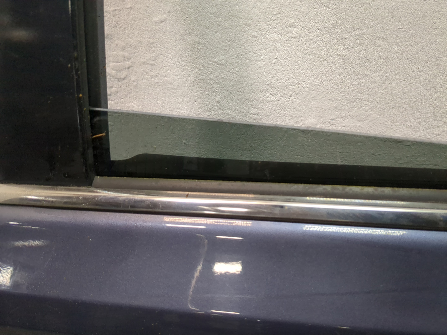 Дверь задняя левая